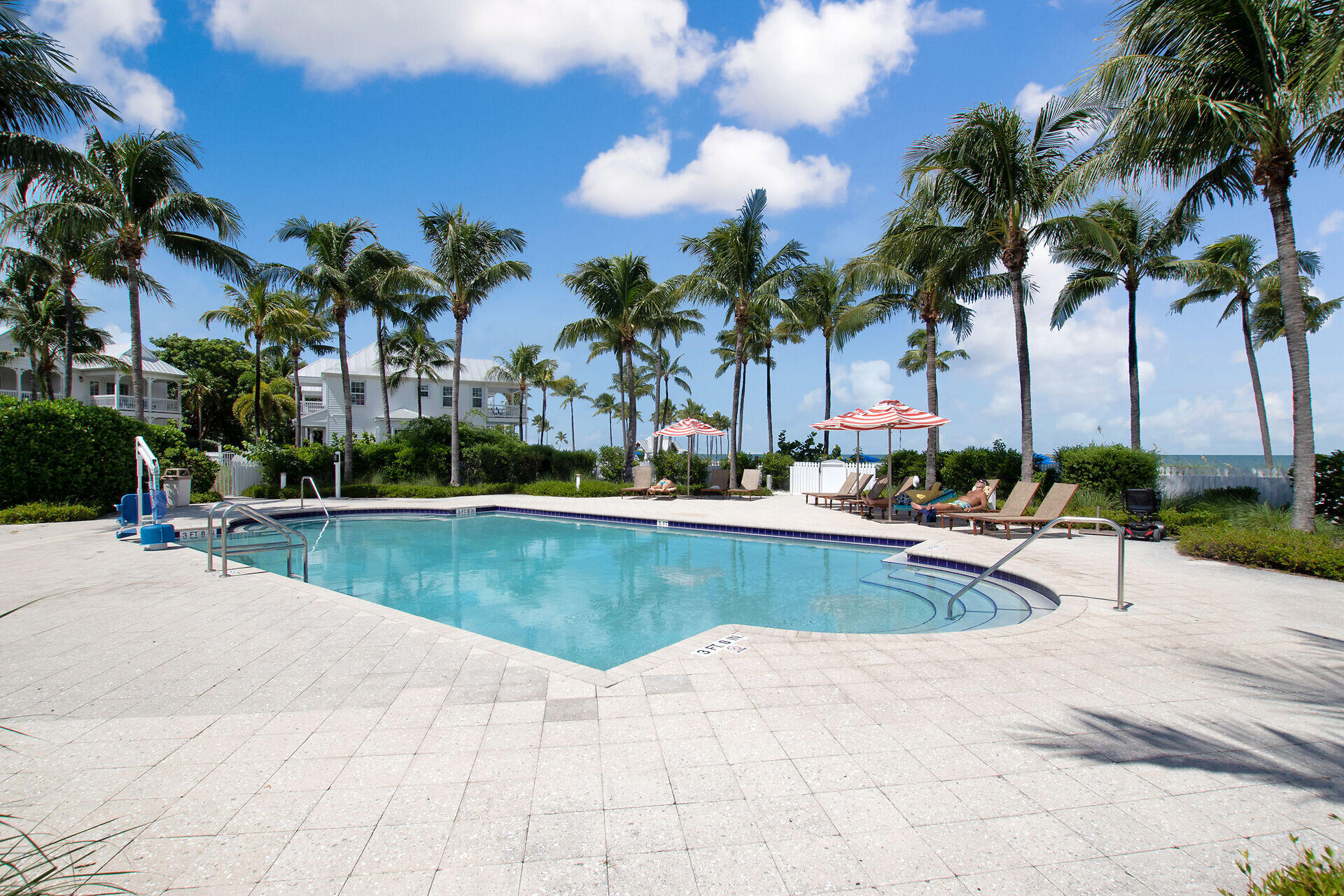 MARATHON, Florida, 33050, United States, 3 Bedrooms Bedrooms, ,4 BathroomsBathrooms,Residential,For Sale,1804124