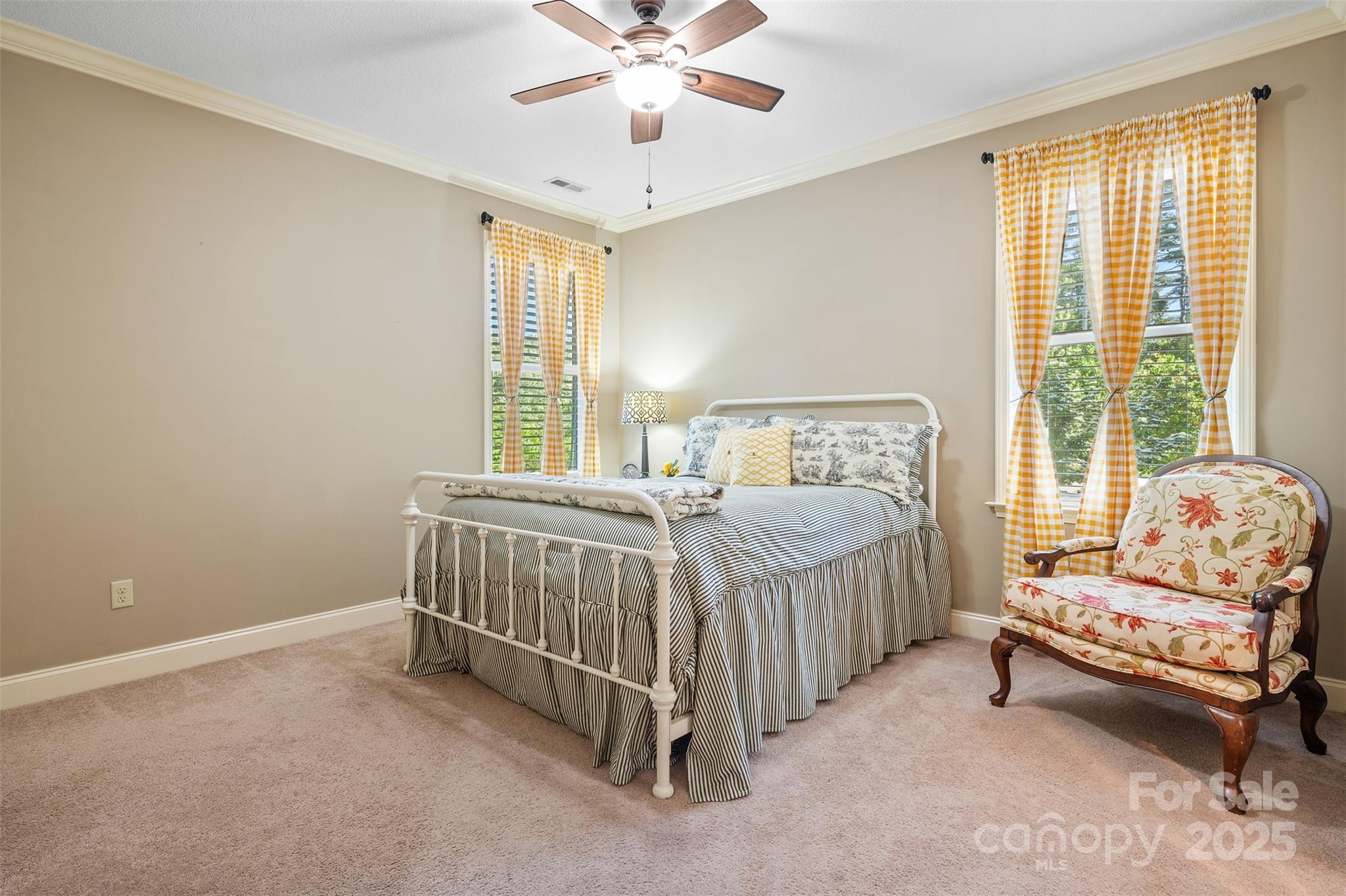 Weaverville, North Carolina, 28787, United States, 4 Bedrooms Bedrooms, ,4 BathroomsBathrooms,Residential,For Sale,1919742