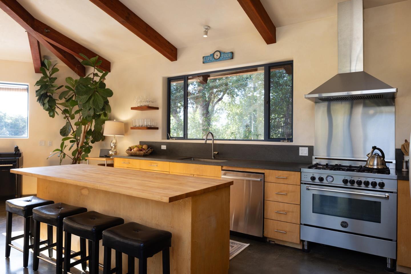 47320 Highway 1, Big Sur, California, 93920, United States, 11 Bedrooms Bedrooms, ,9 BathroomsBathrooms,Residential,For Sale,47320 Highway 1,1659242
