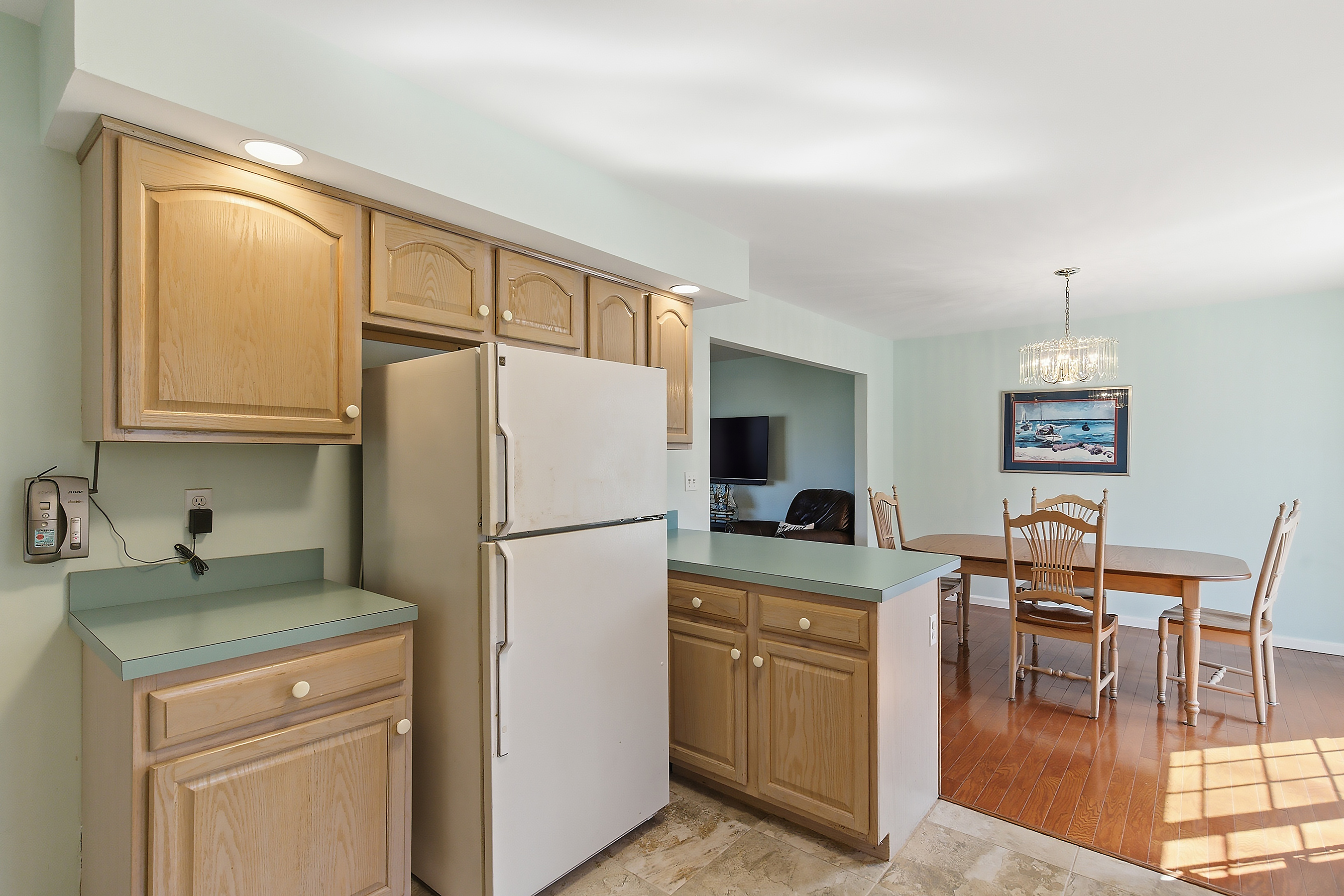  Spacious Shore Colonial in Bay Head Pointe - 物件實景