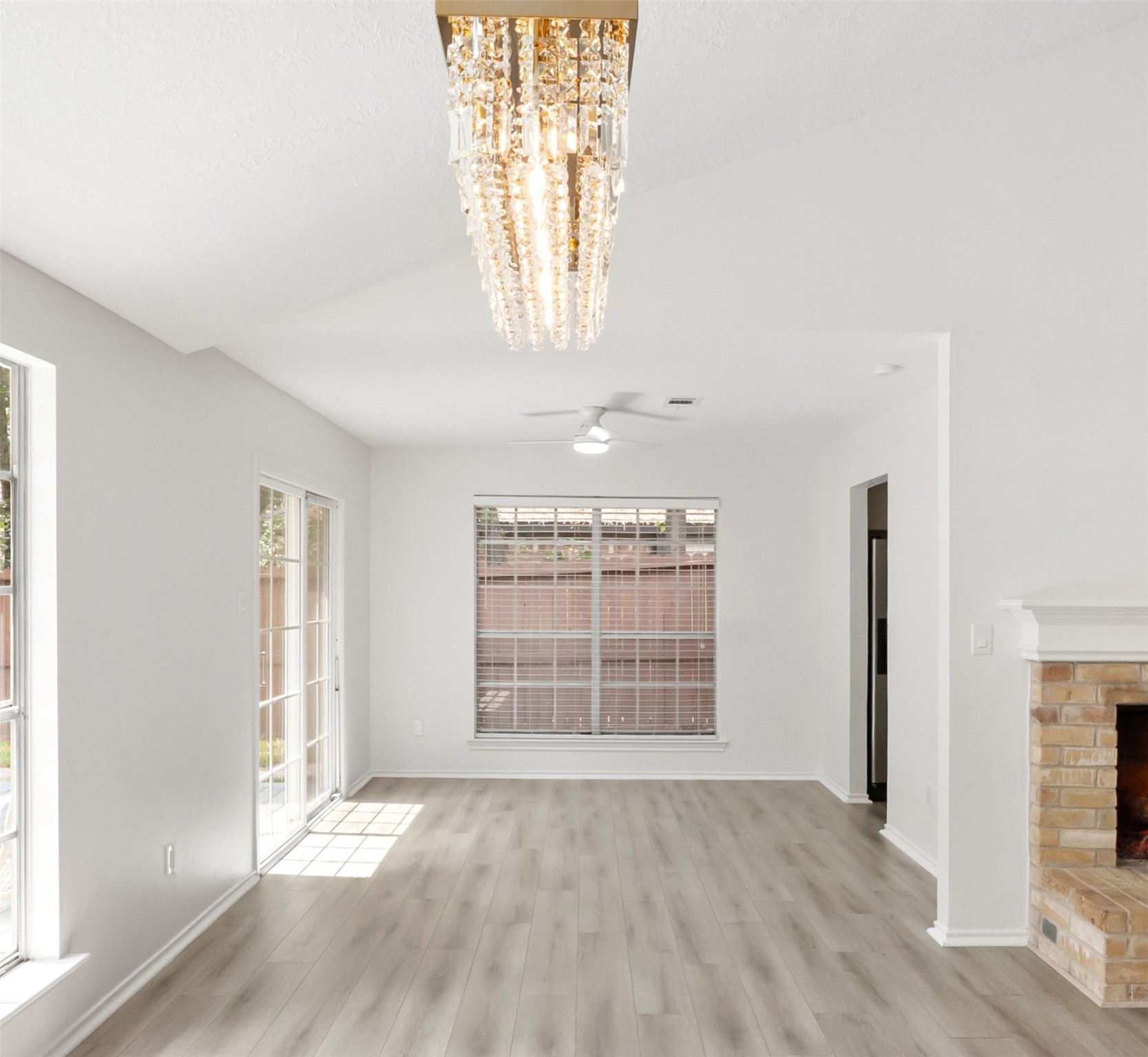 The Woodlands, Texas, 77381, United States, 3 Bedrooms Bedrooms, ,2 BathroomsBathrooms,Residential,For Sale,1934198