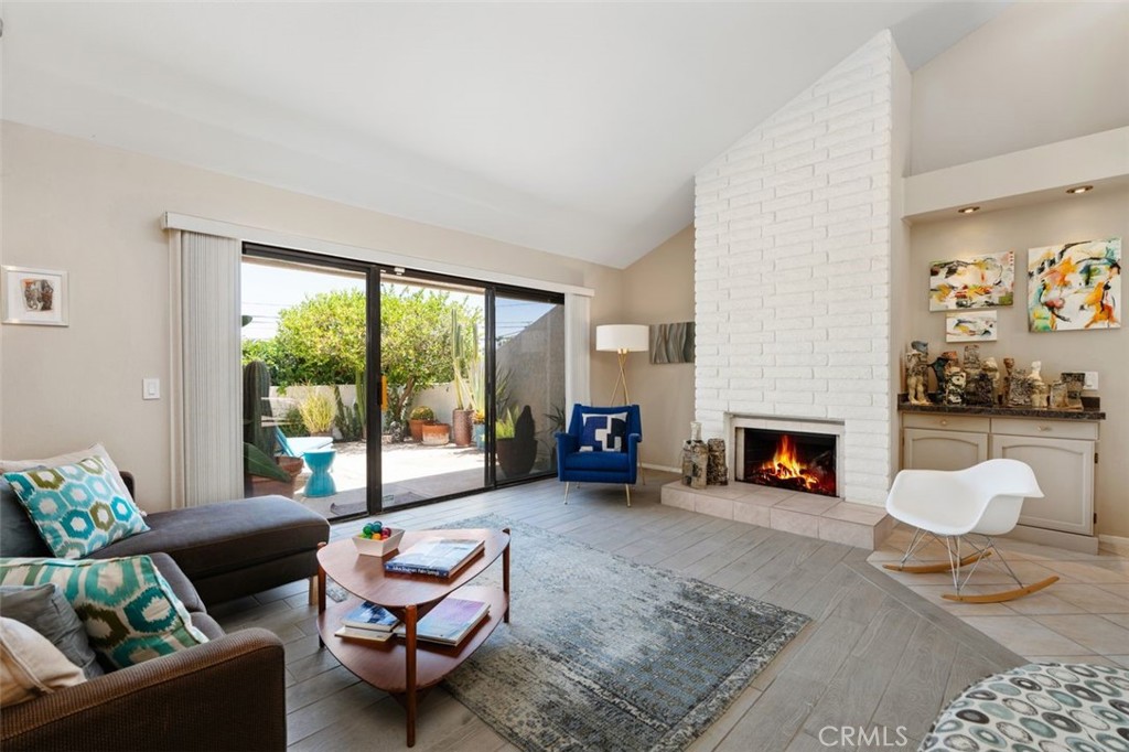 Palm Desert, California, 92260, United States, 3 Bedrooms Bedrooms, ,2 BathroomsBathrooms,Residential,For Sale,1885194