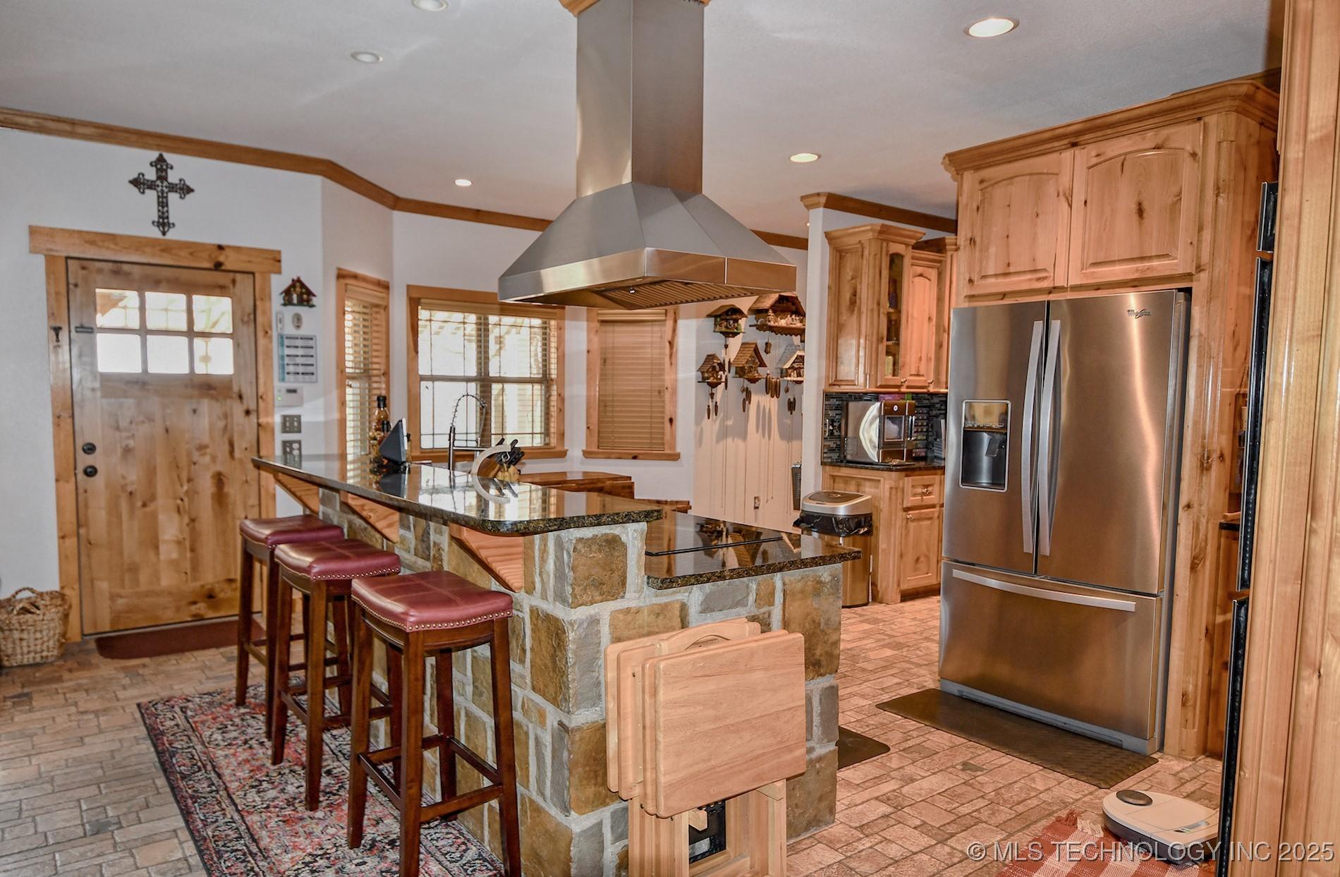 Sallisaw, Oklahoma, 74955, United States, 3 Bedrooms Bedrooms, ,3 BathroomsBathrooms,Residential,For Sale,1977994