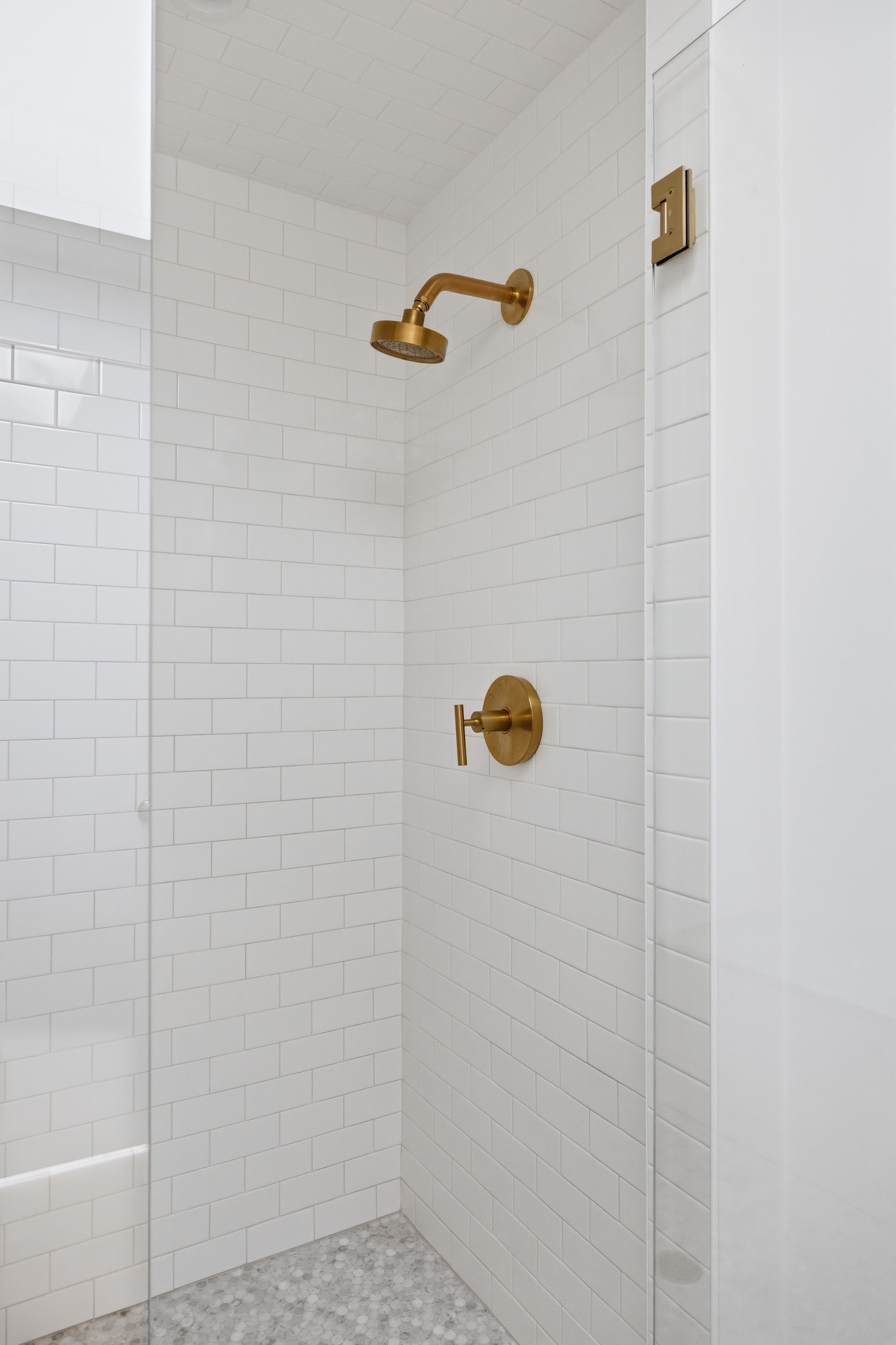  Bridle Path Modern - 物件實景