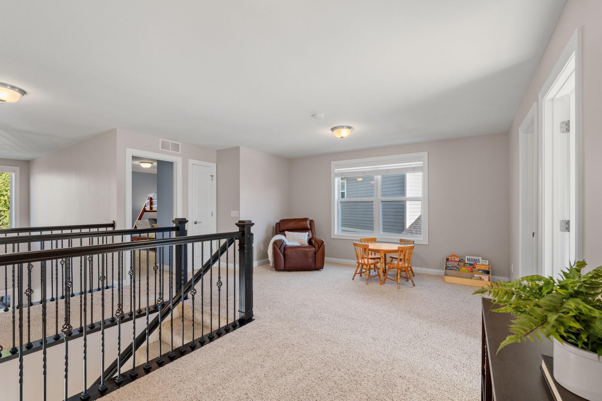 Minnetonka, Minnesota, 55343, United States, 5 Bedrooms Bedrooms, ,3 BathroomsBathrooms,Residential,For Sale,1987547