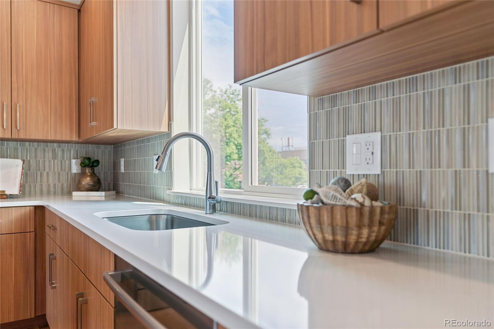 Denver, Colorado, 80231, United States, 3 Bedrooms Bedrooms, ,4 BathroomsBathrooms,Residential,For Sale,1877568