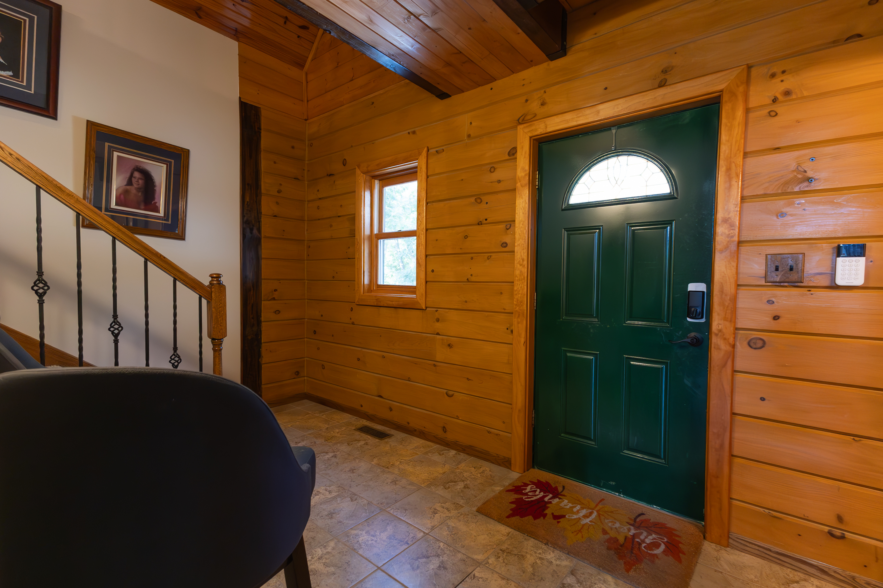 Keytesville, Missouri, 65261, United States, 4 Bedrooms Bedrooms, ,Residential,For Sale,1910439
