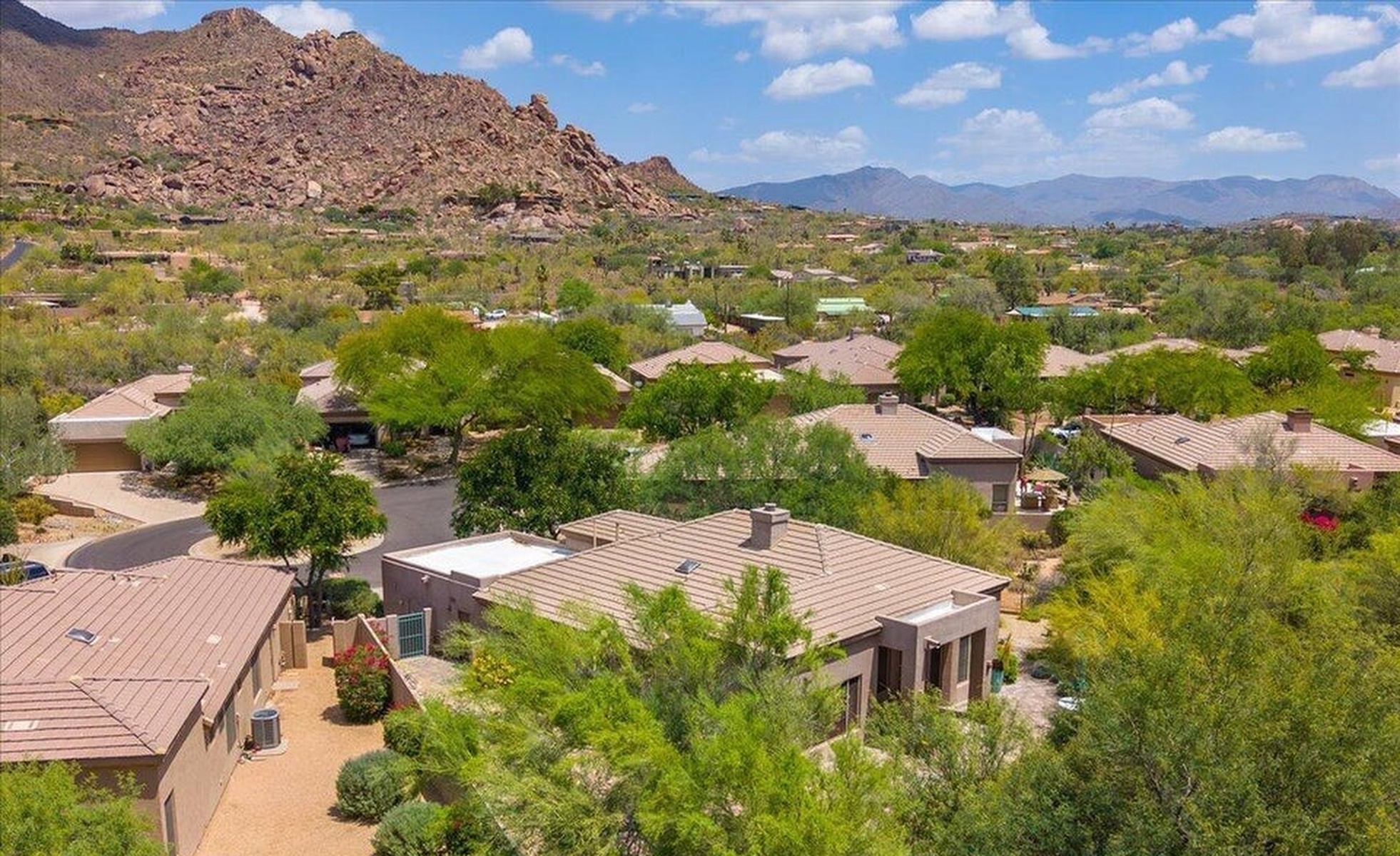  6755 East Nightingale Star Circle  Scottsdale, AZ - 物件實景