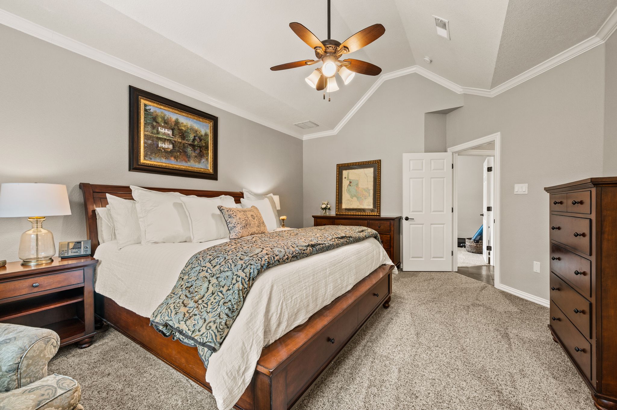  Timeless Elegance on Nearly Half an Acre in Prestigious Southlake Hills - 物件實景