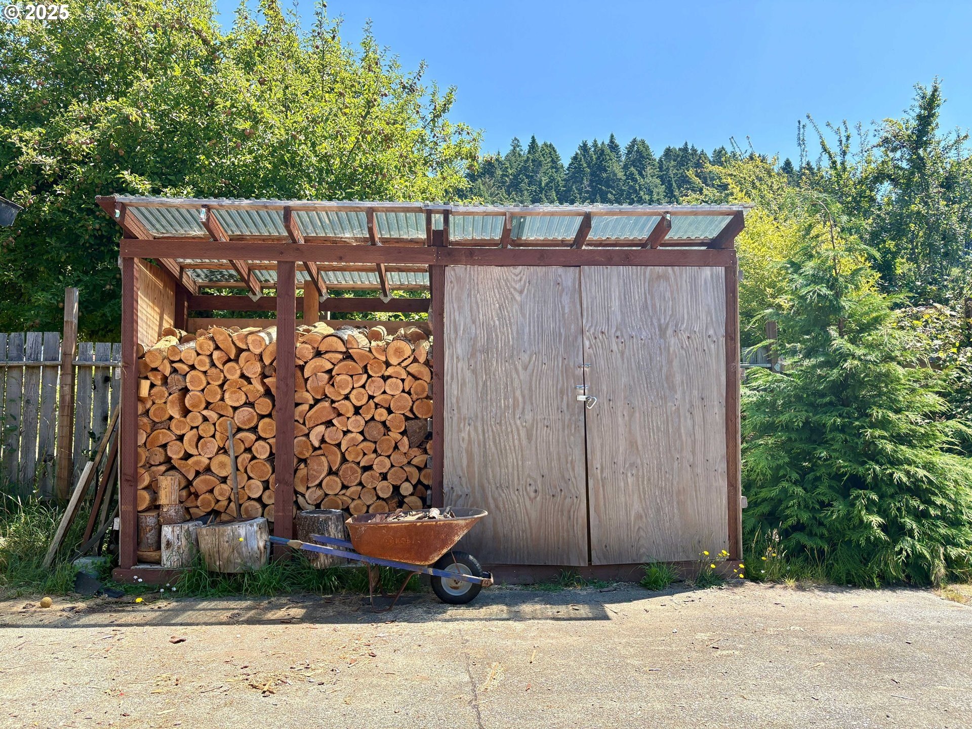 Gold Beach, Oregon, 97444, United States, 4 Bedrooms Bedrooms, ,3 BathroomsBathrooms,Residential,For Sale,1978600