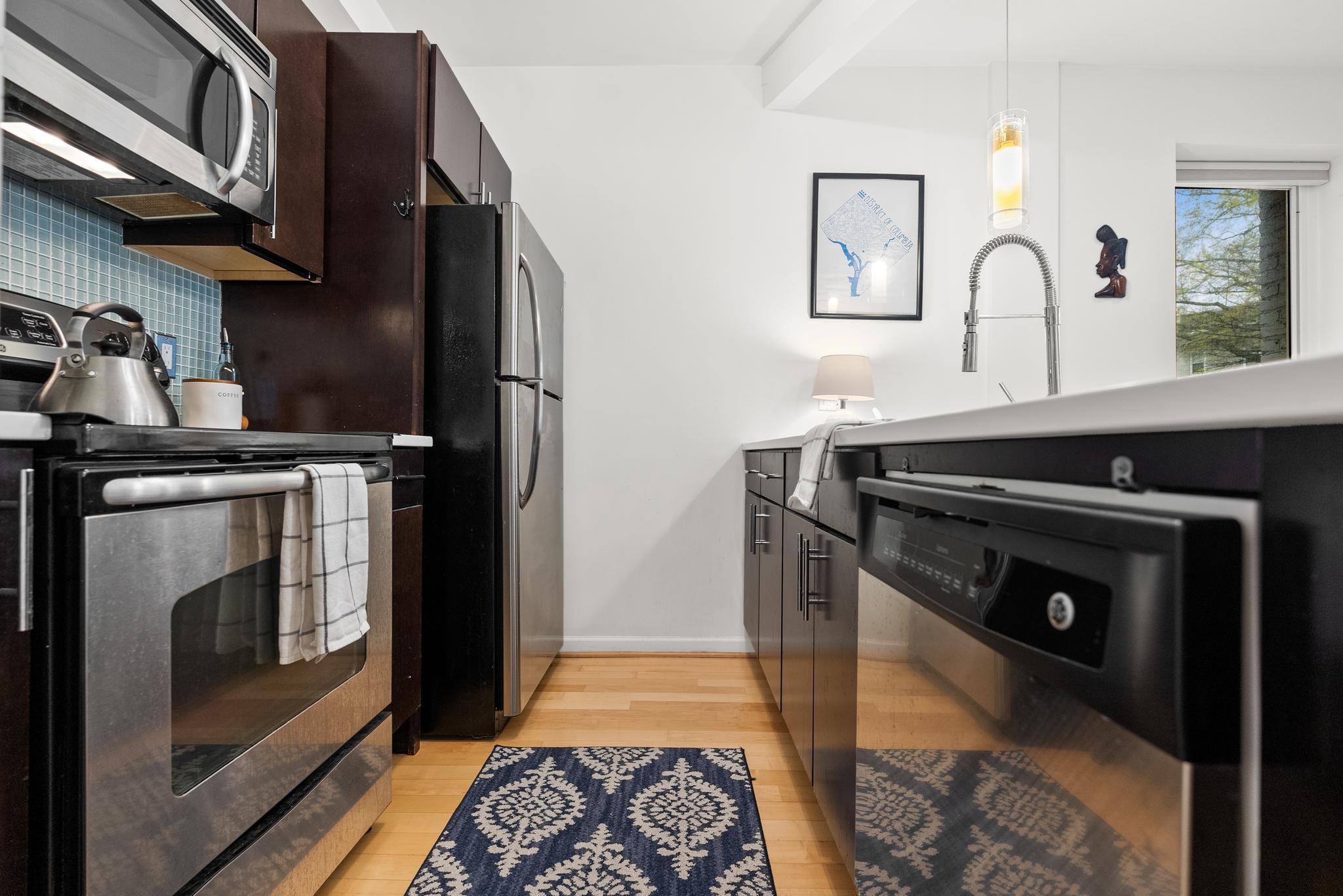  329 Rhode Island Avenue NE, Washington, DC, 20002 - 物件實景