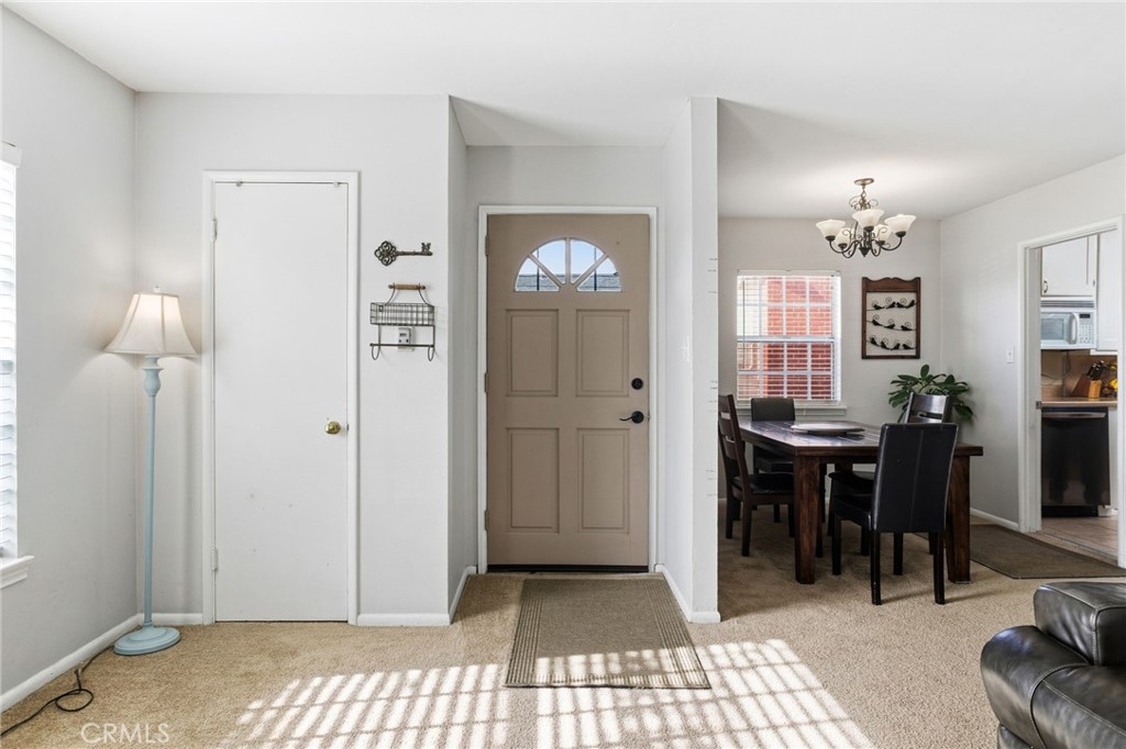 Fontana, California, 92336, United States, 4 Bedrooms Bedrooms, ,1 BathroomBathrooms,Residential,For Sale,2008784