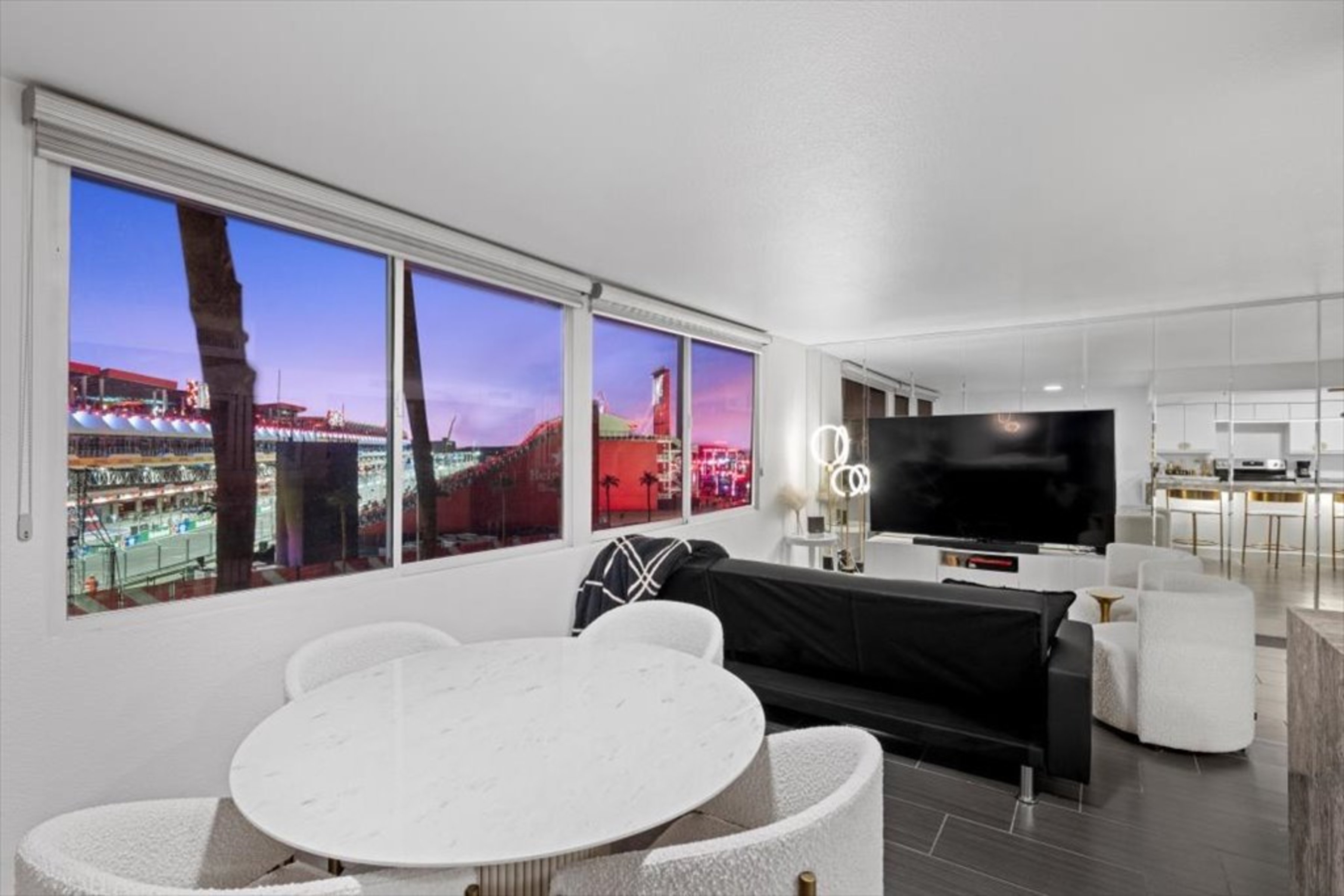  New to Market - 物件實景