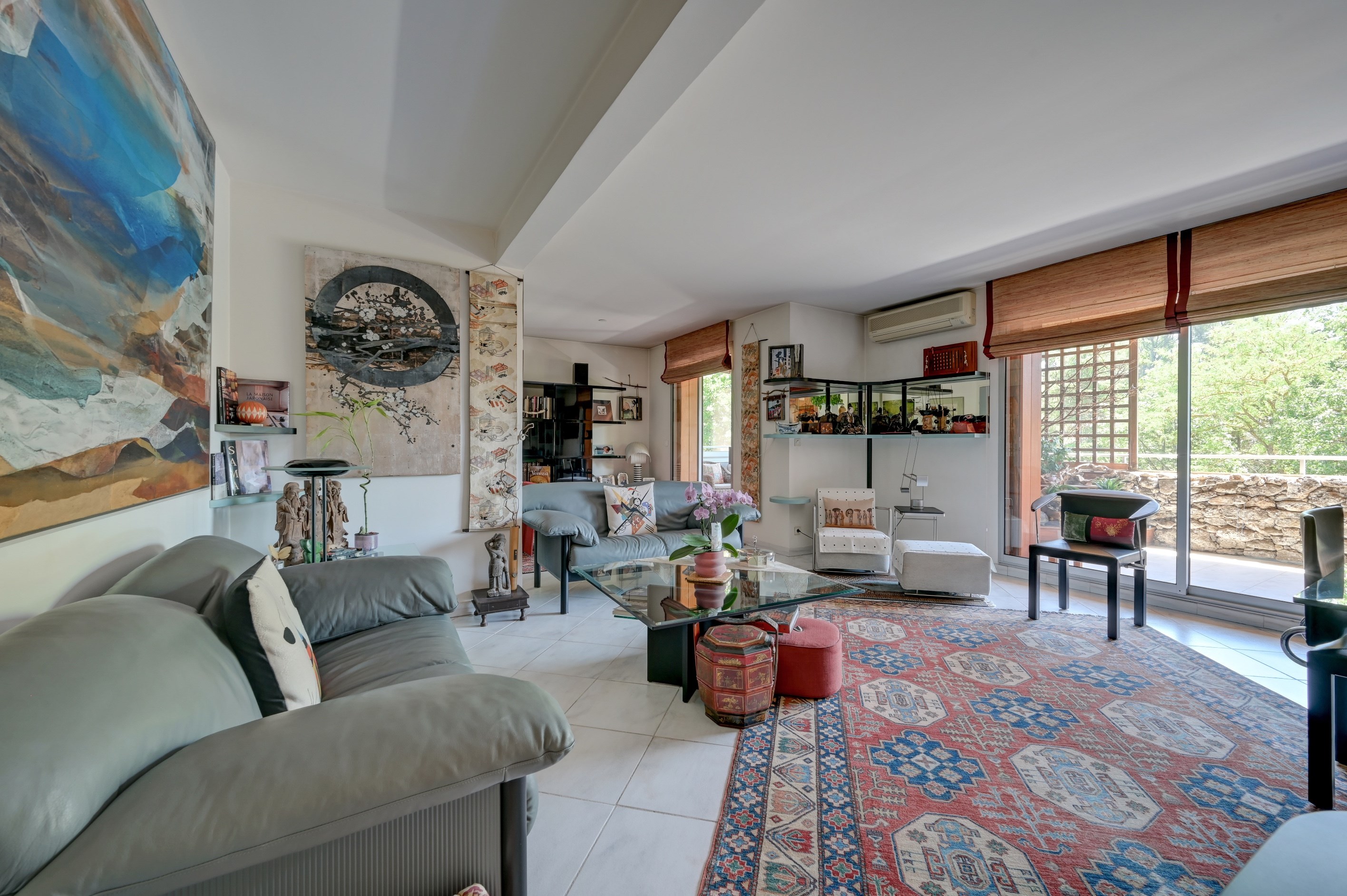  Spacious Apartment with Terrace and Open View – Parc de la Torse - 物件實景