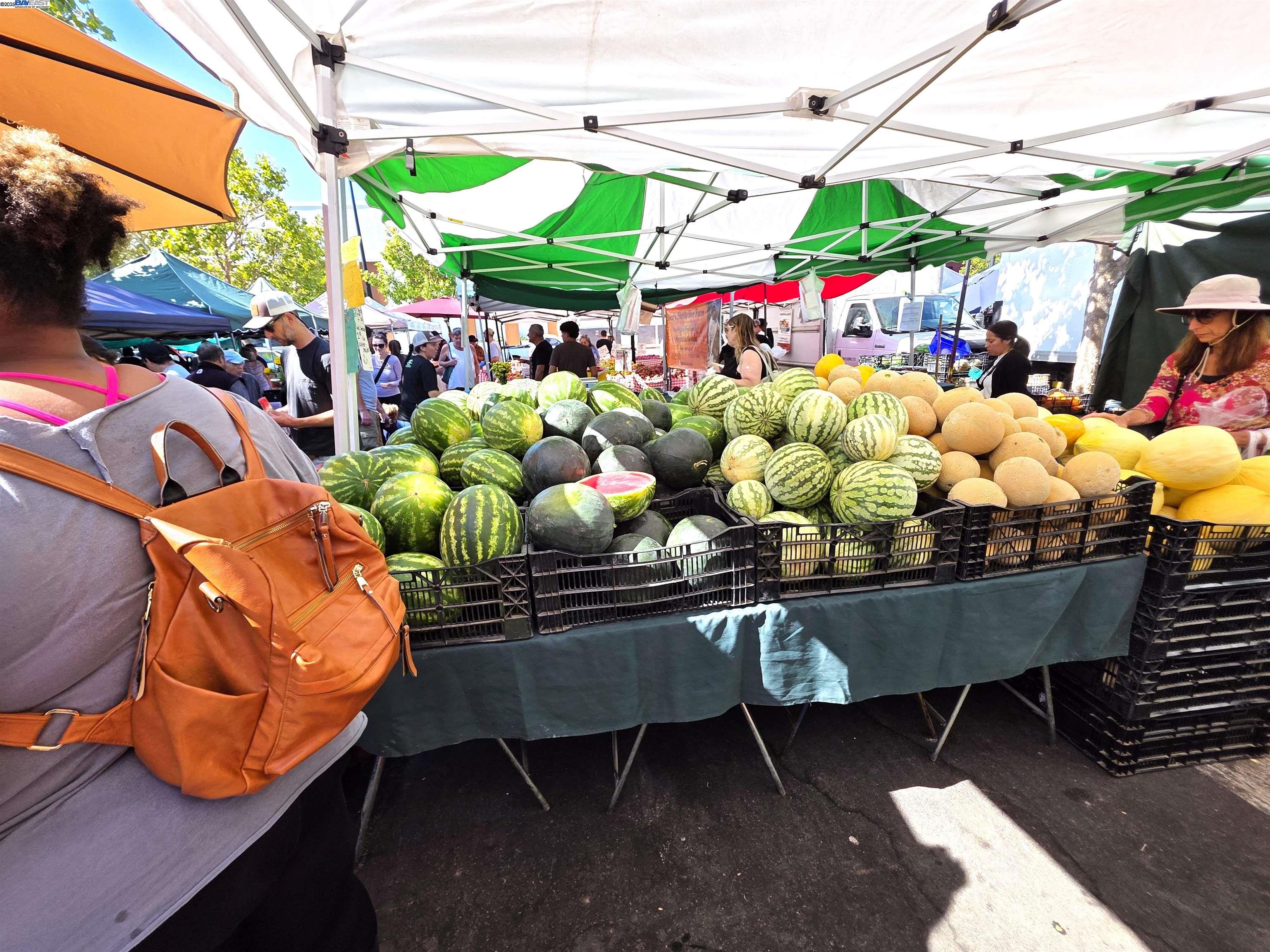 Oakland, California, 94603, United States, 3 Bedrooms Bedrooms, ,2 BathroomsBathrooms,Residential,For Sale,1991687