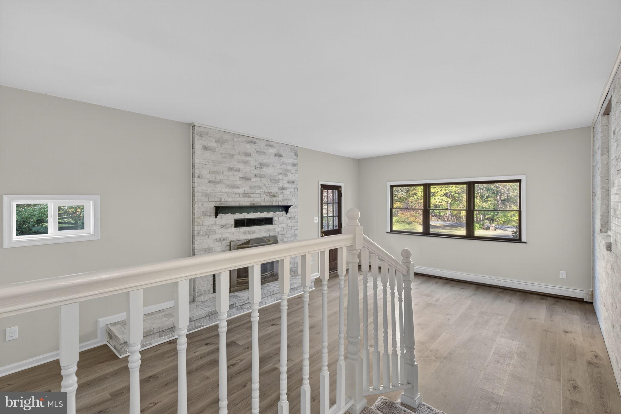 Warrenton, Virginia, 20187, United States, 3 Bedrooms Bedrooms, ,2 BathroomsBathrooms,Residential,For Sale,1977434