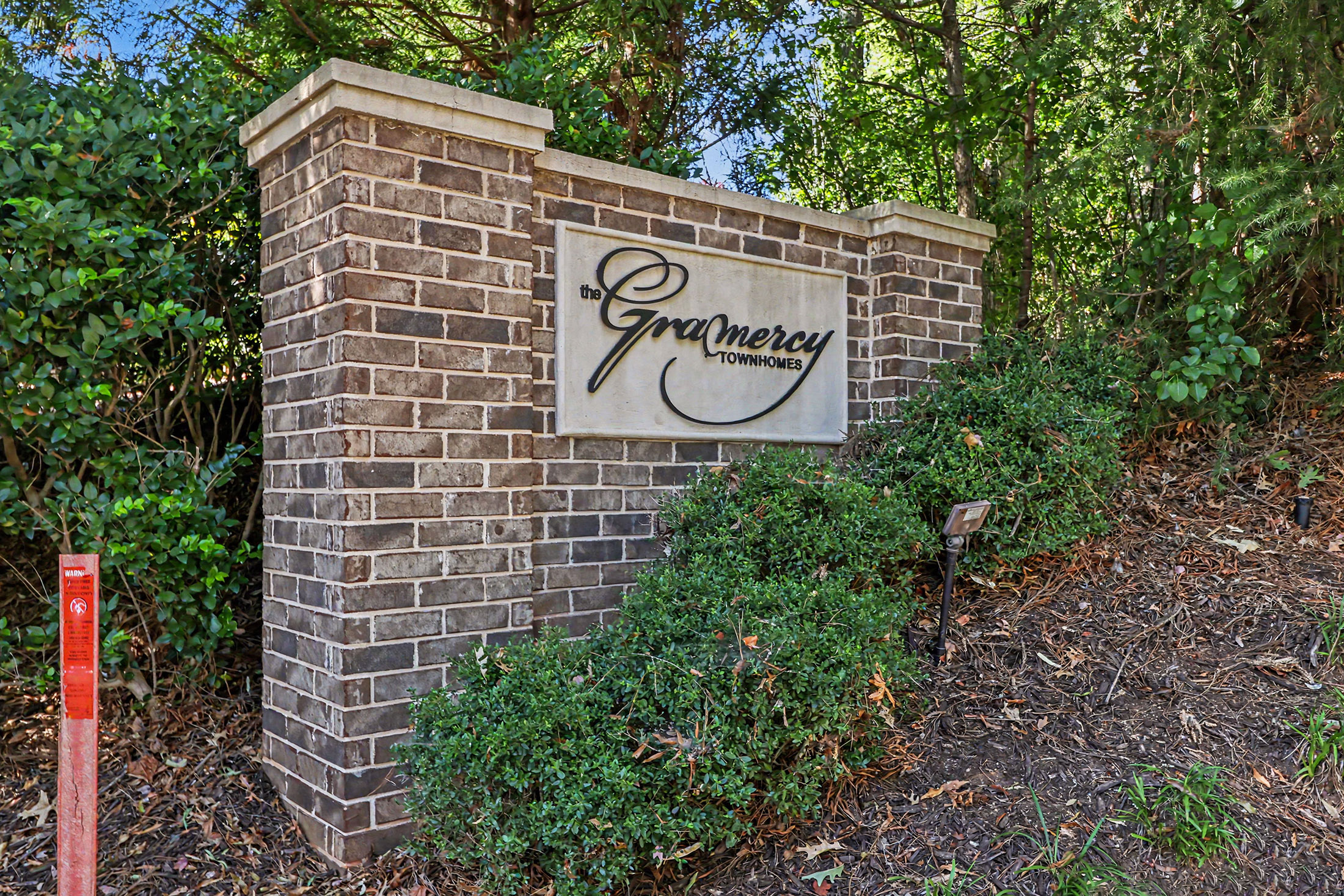  Beautiful Move-in Ready Townhome in the Gated Gramercy Community - 物件實景