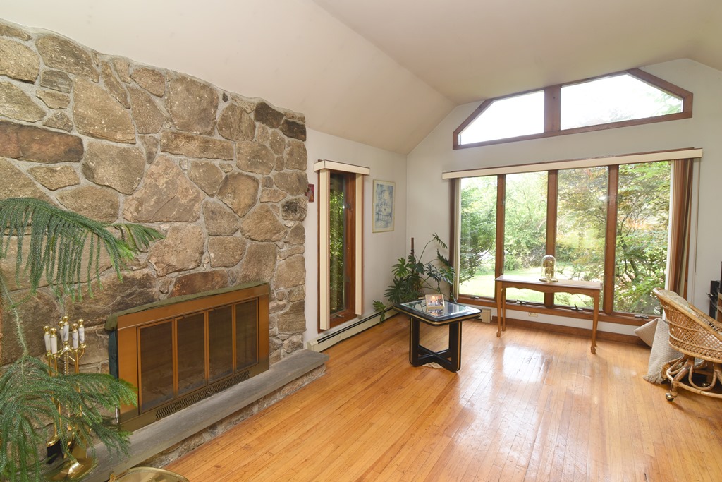 Brewster, New York, 10509, United States, 3 Bedrooms Bedrooms, ,3 BathroomsBathrooms,Residential,For Sale,1878013