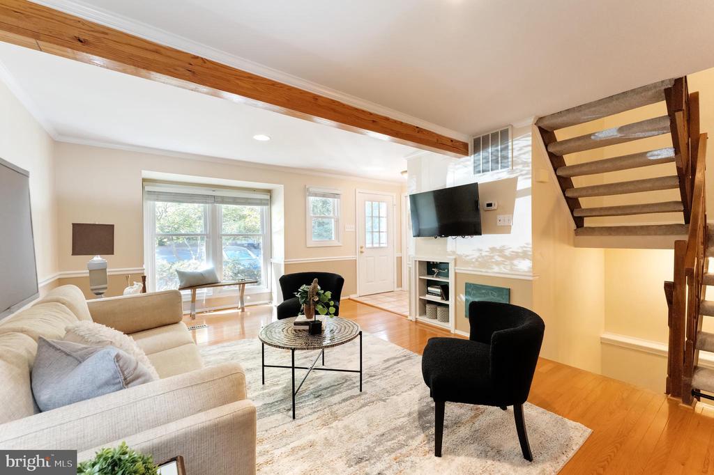 Reston, Virginia, 20194, United States, 3 Bedrooms Bedrooms, ,4 BathroomsBathrooms,Residential,For Sale,1942632