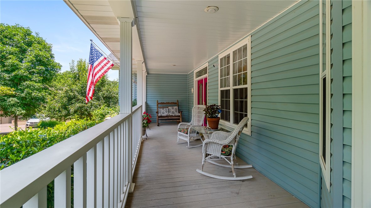 Rogers, Arkansas, 72756, United States, 5 Bedrooms Bedrooms, ,7 BathroomsBathrooms,Residential,For Sale,1846782
