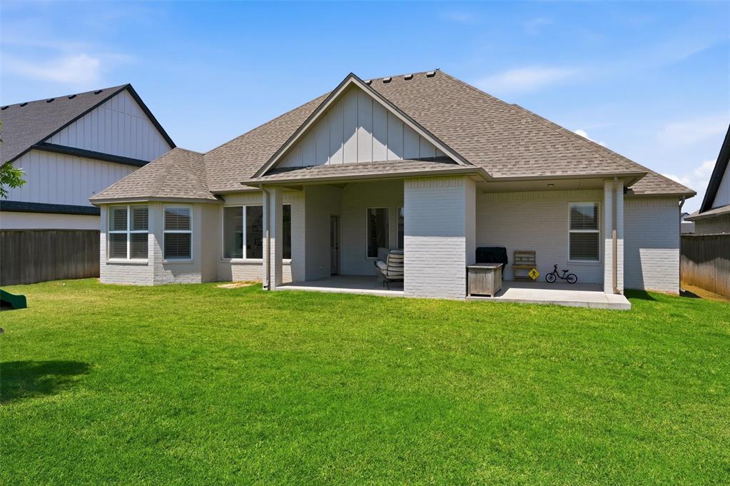 Norman, Oklahoma, 73072, United States, 5 Bedrooms Bedrooms, ,3 BathroomsBathrooms,Residential,For Sale,2048033
