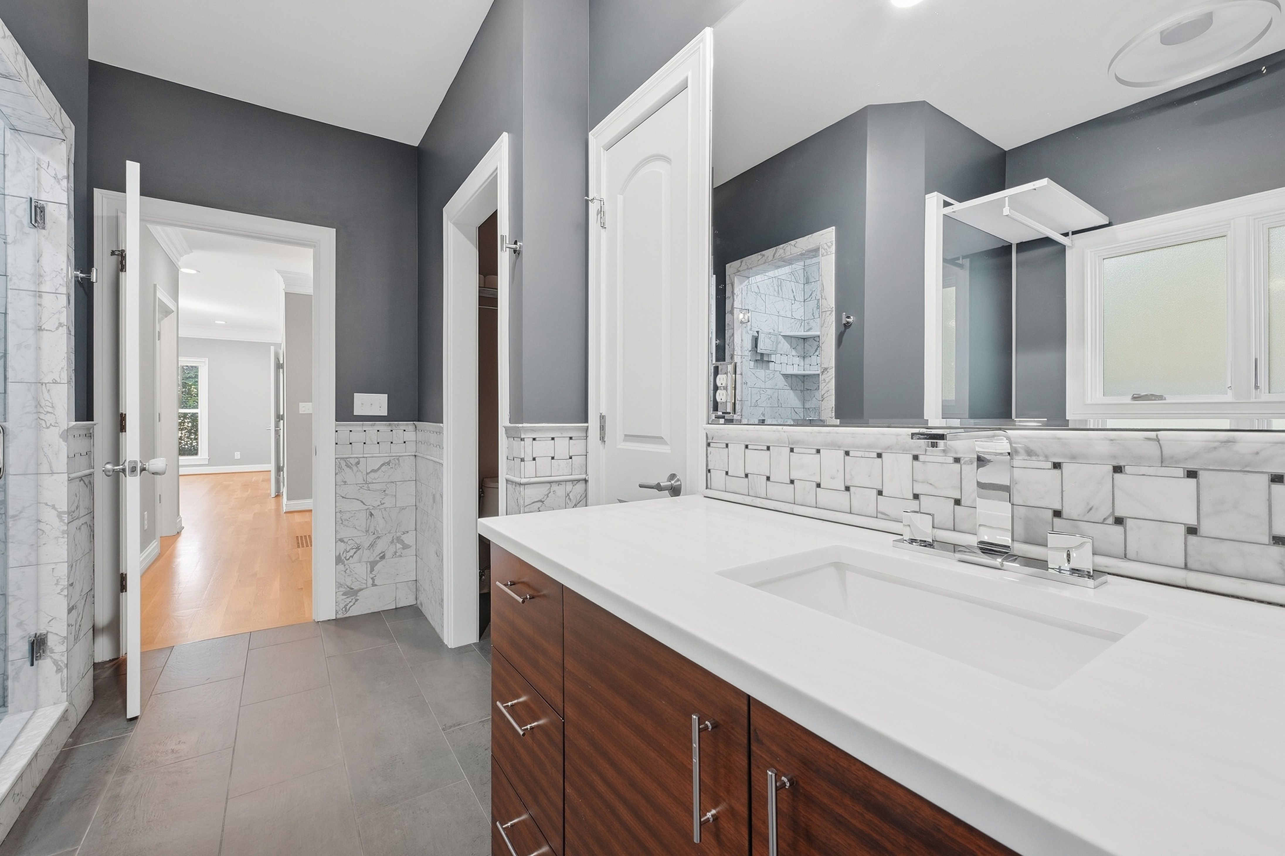  1902 Dundee Hollow Trail, Louisville, KY 40205 - 物件實景