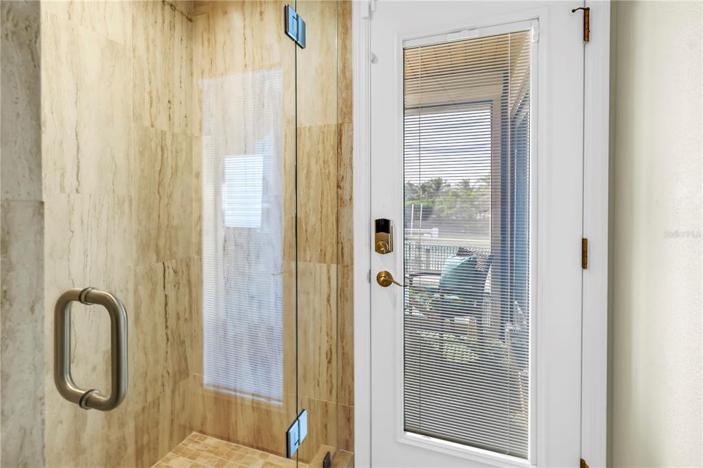 St Petersburg, Florida, 33715, United States, 4 Bedrooms Bedrooms, ,5 BathroomsBathrooms,Residential,For Sale,1999732