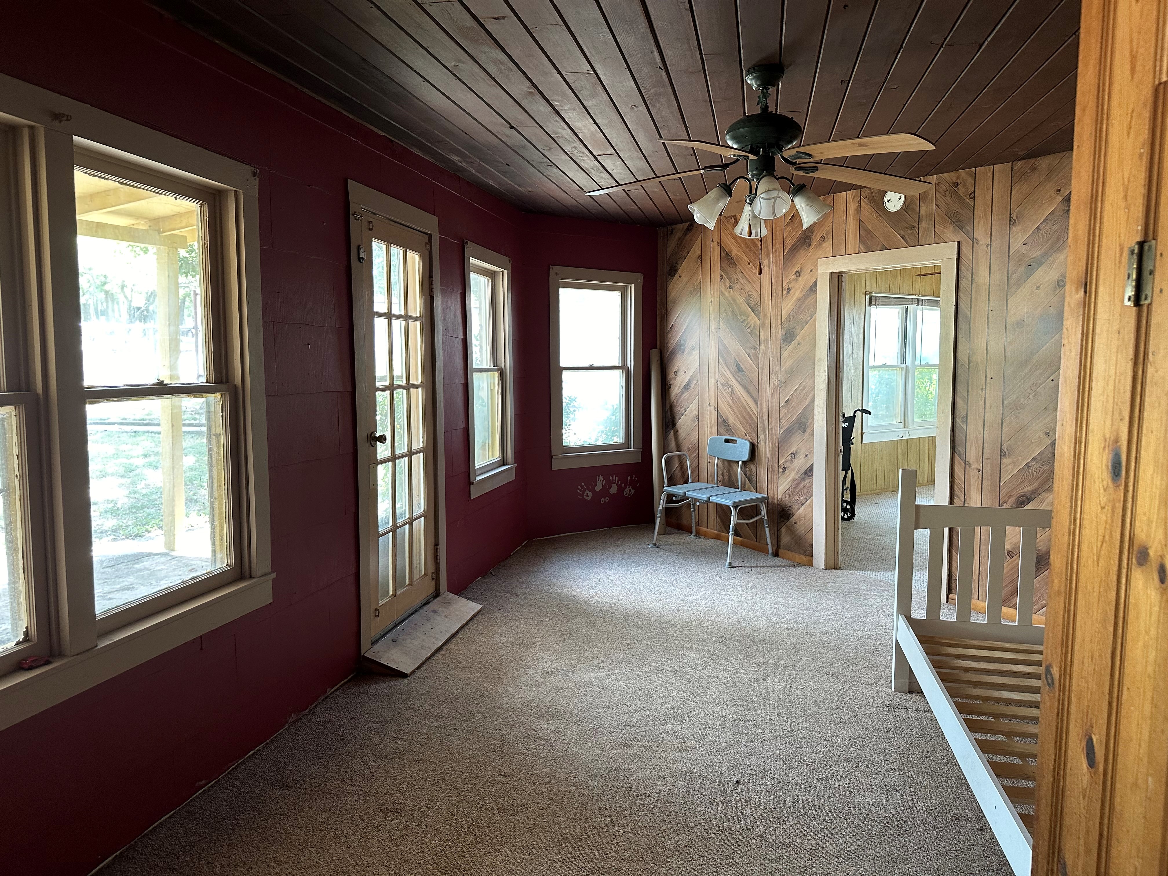 Bridgeport, Texas, 76426, United States, 3 Bedrooms Bedrooms, ,1 BathroomBathrooms,Residential,For Sale,1880460