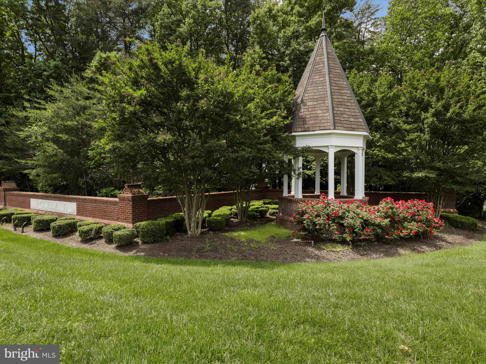 Fairfax Station, Virginia, 22039, United States, 5 Bedrooms Bedrooms, ,6 BathroomsBathrooms,Residential,For Sale,1810572