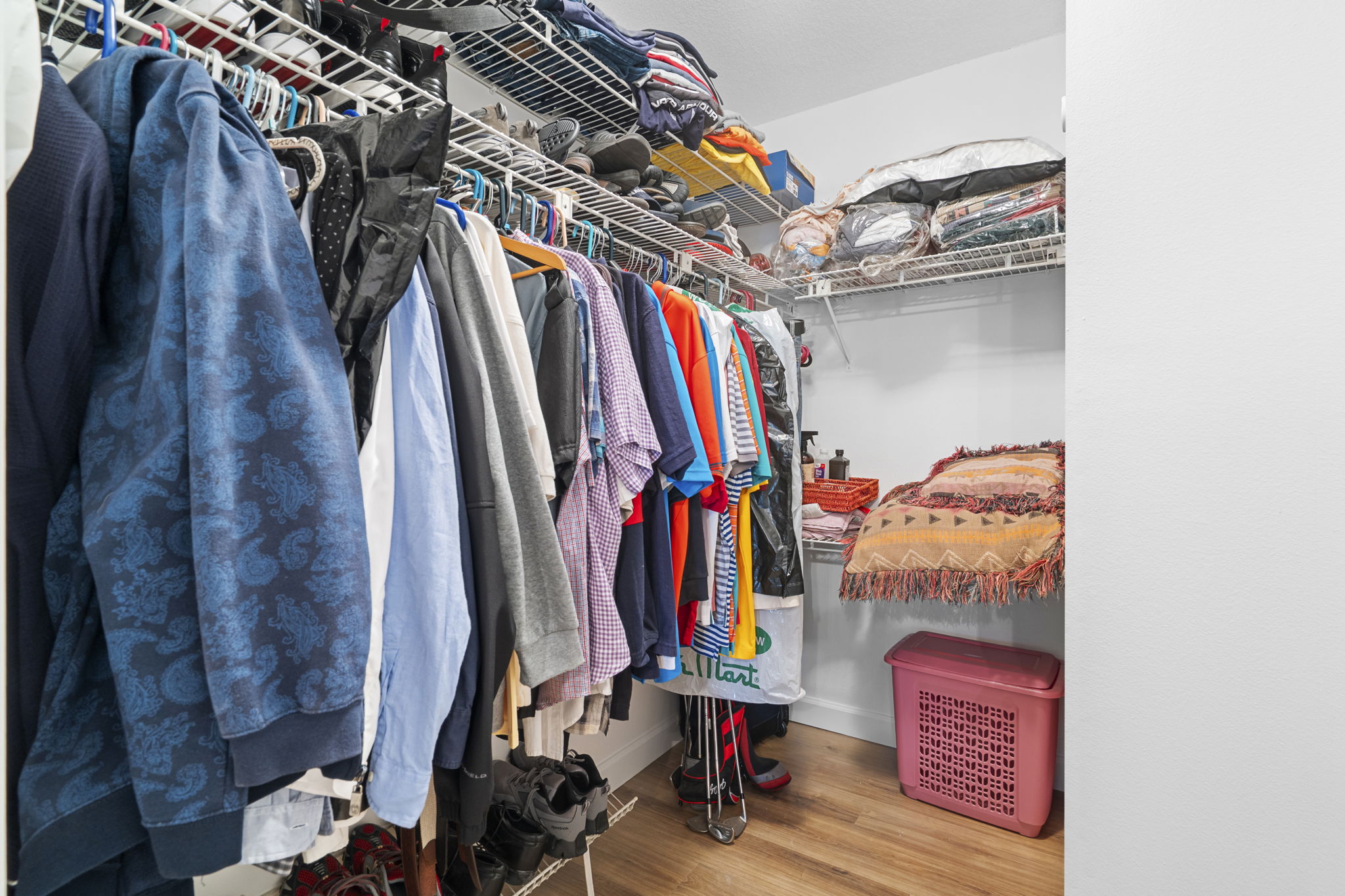 Tarpon Springs, Florida, 34689, United States, 3 Bedrooms Bedrooms, ,2 BathroomsBathrooms,Residential,For Sale,1976239