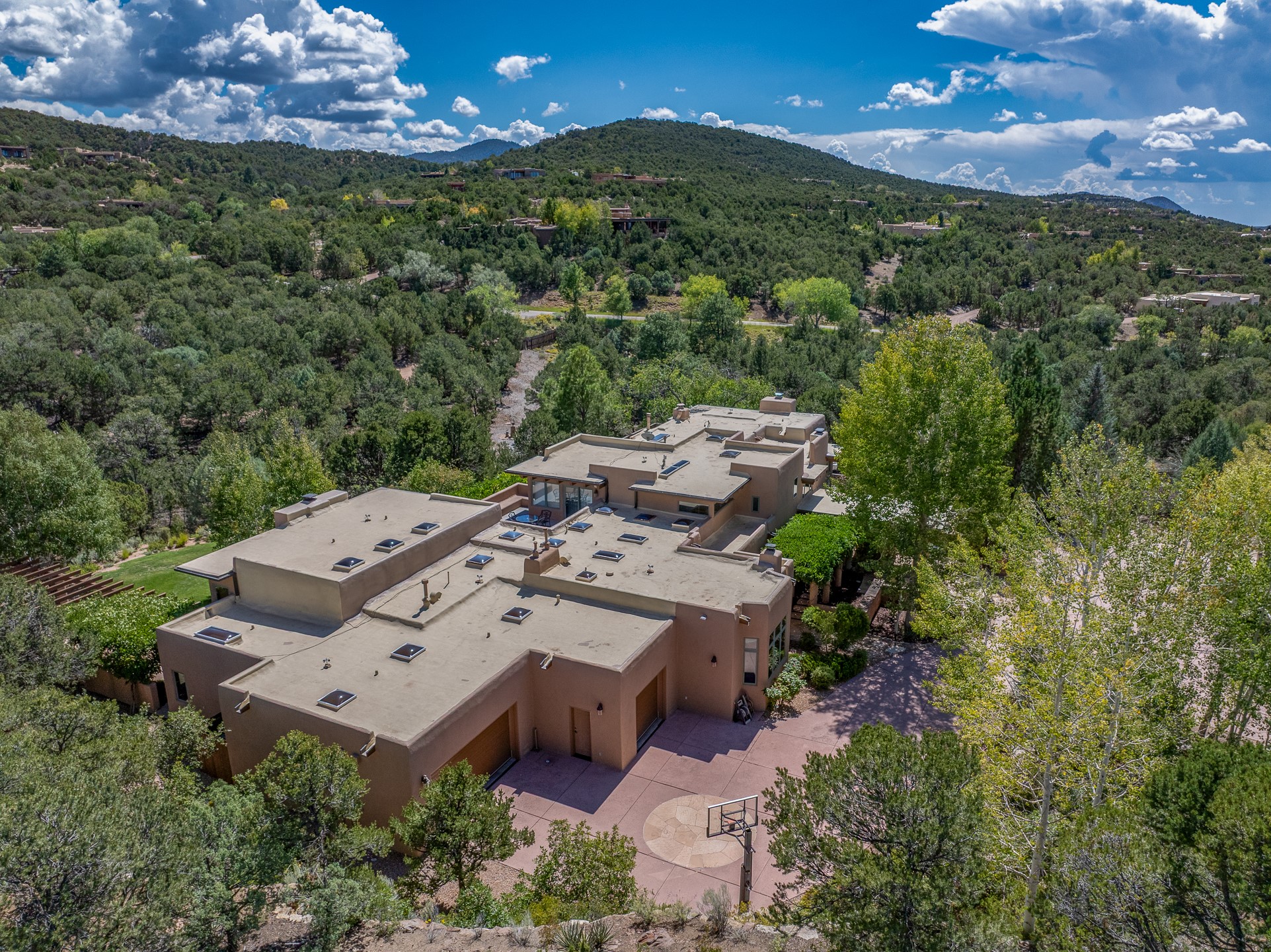  409 Brownell Howland Road - 物件實景