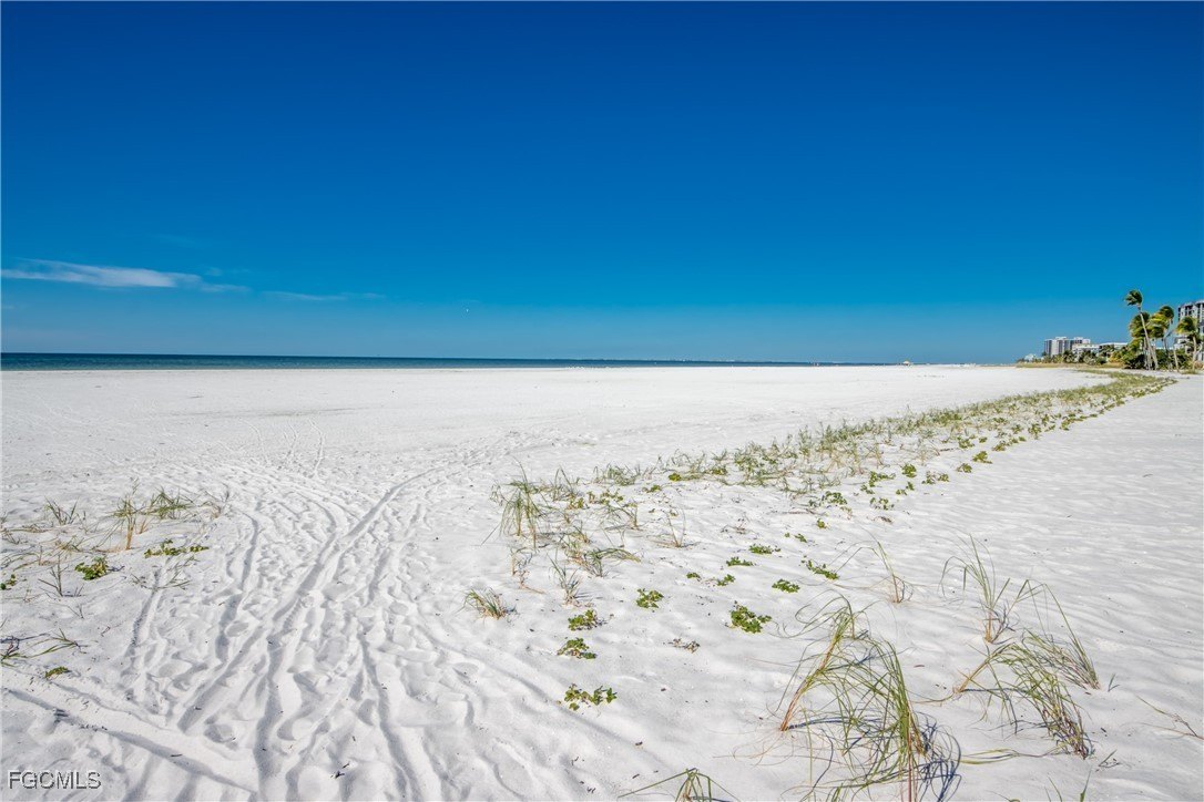 Fort Myers Beach, Florida, 33931, United States, 3 Bedrooms Bedrooms, ,2 BathroomsBathrooms,Residential,For Sale,1975143