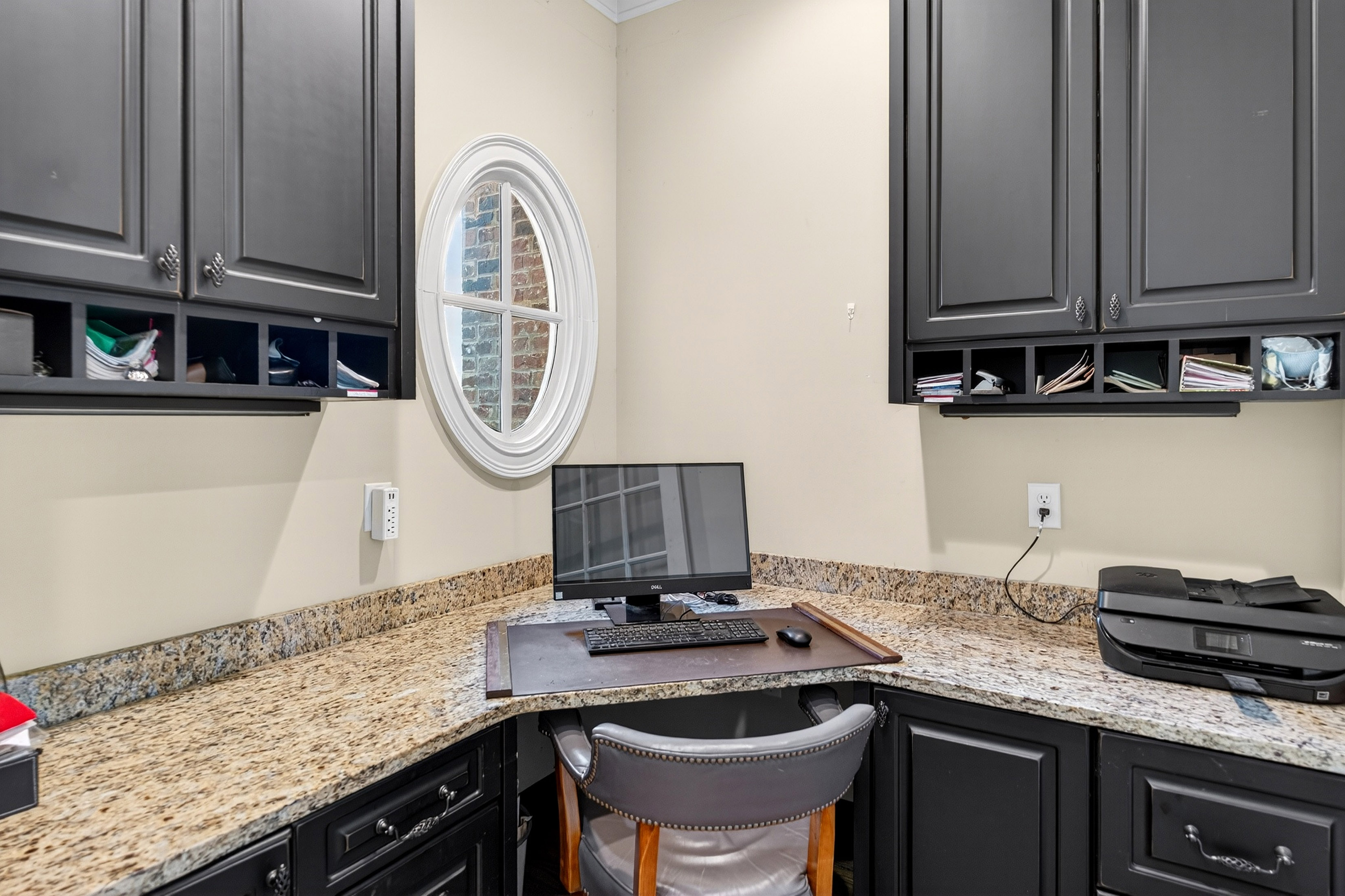  Luxury French Estate with Sweeping Golf Course Views - 物件實景