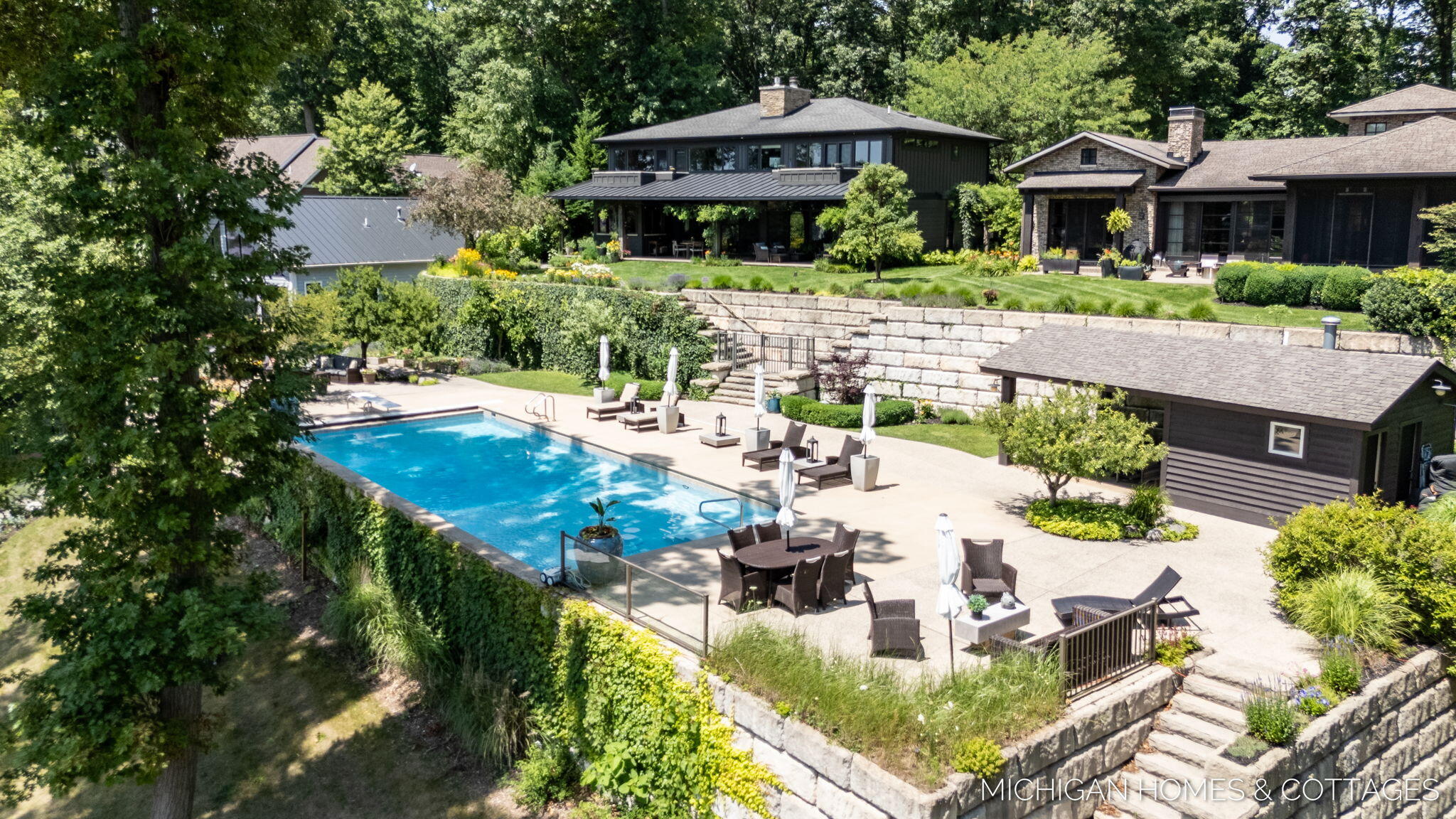 Saugatuck, Michigan, 49453, United States, 5 Bedrooms Bedrooms, ,4 BathroomsBathrooms,Residential,For Sale,1940964