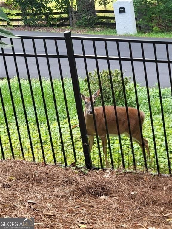 Cumming, Georgia, 30041, United States, 4 Bedrooms Bedrooms, ,4 BathroomsBathrooms,Residential,For Sale,1929935