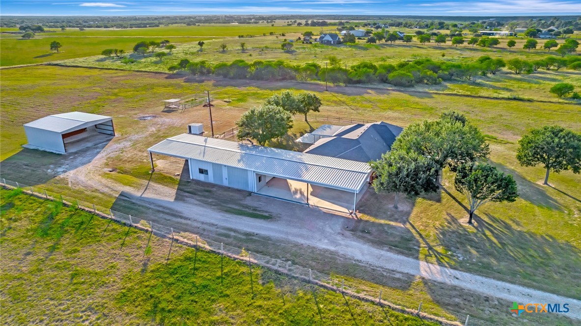 Victoria, Texas, 77904, United States, 3 Bedrooms Bedrooms, ,3 BathroomsBathrooms,Residential,For Sale,1989314