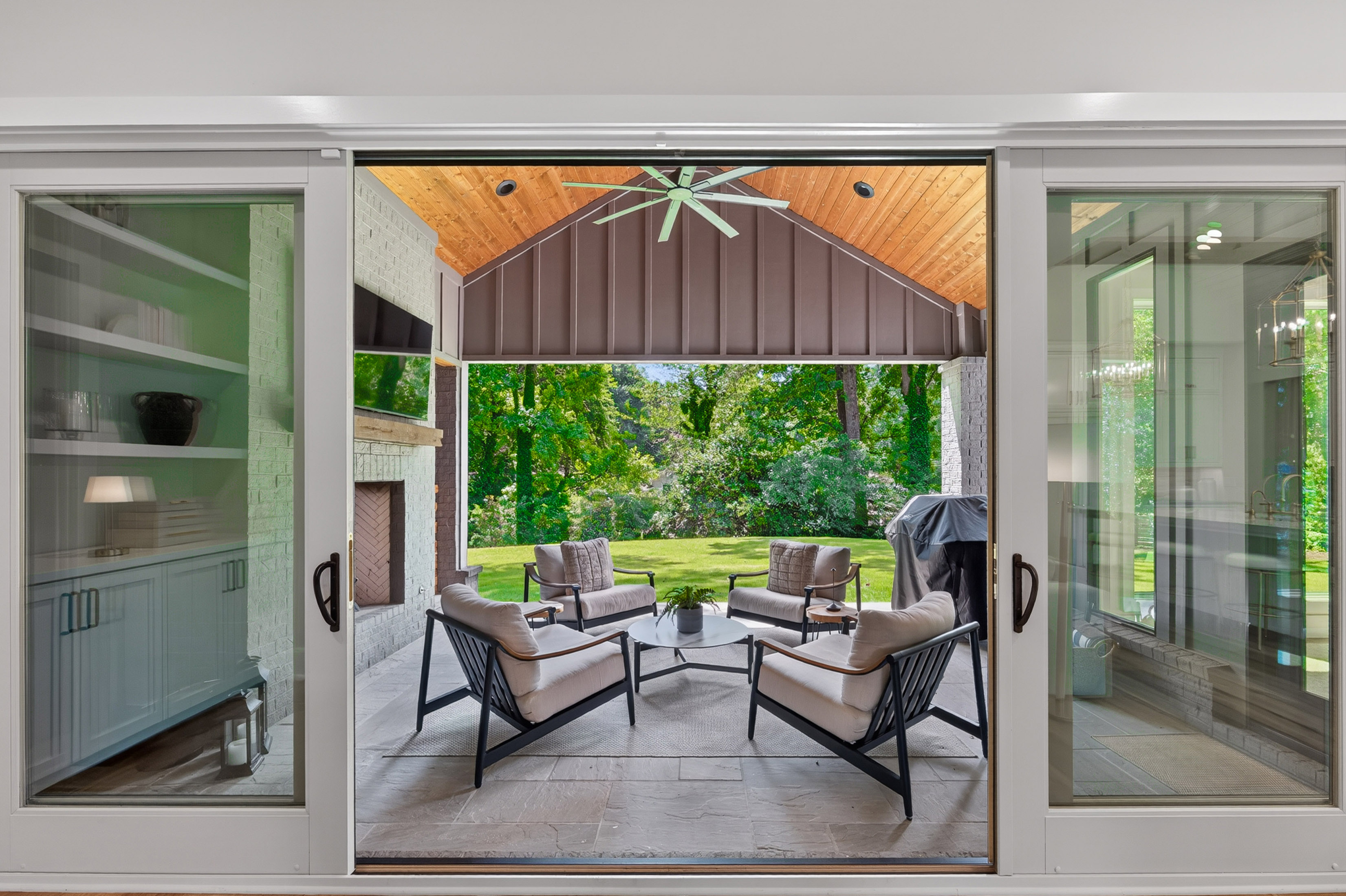  Situated on a Private Cul-de-sac in Downtown Alpharetta - 物件實景