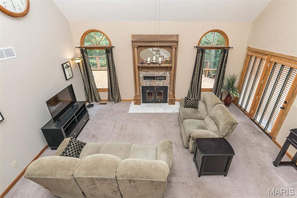 Eureka, Missouri, 63025, United States, 4 Bedrooms Bedrooms, ,4 BathroomsBathrooms,Residential,For Sale,1941693