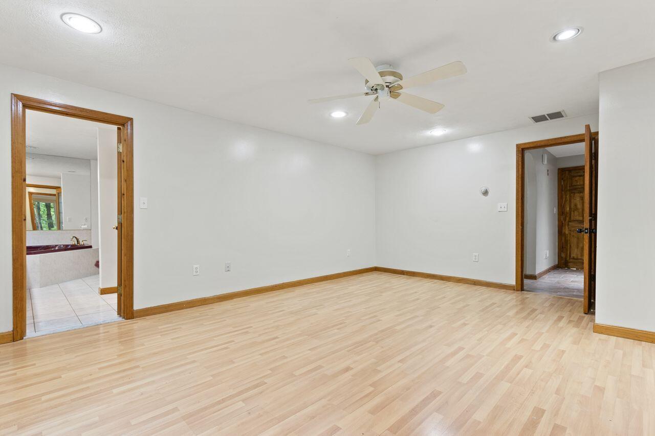 Biddeford, Maine, 04005, United States, 3 Bedrooms Bedrooms, ,2 BathroomsBathrooms,Residential,For Sale,1903866