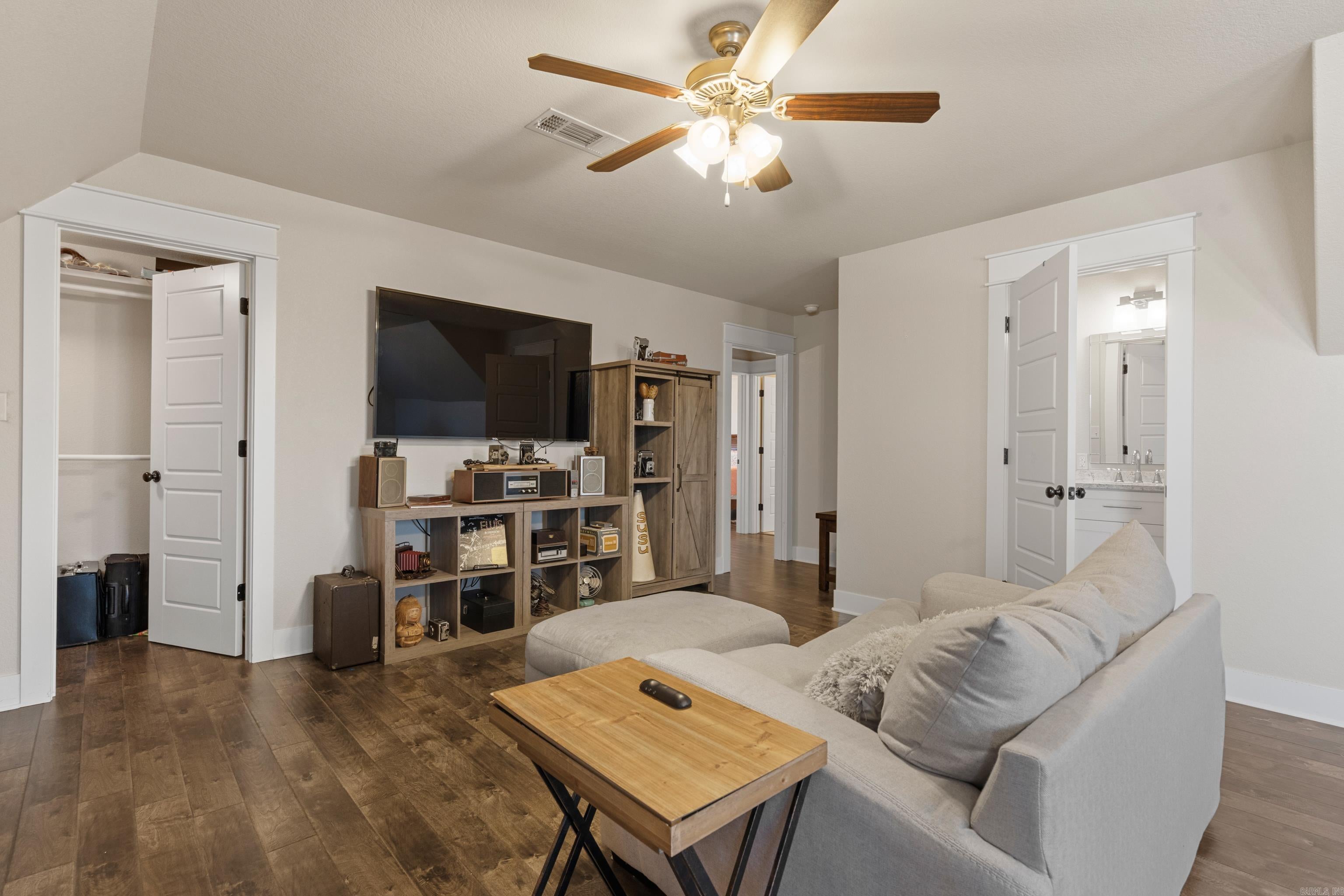 Hot Springs, Arkansas, 71913, United States, 4 Bedrooms Bedrooms, ,4 BathroomsBathrooms,Residential,For Sale,2019314