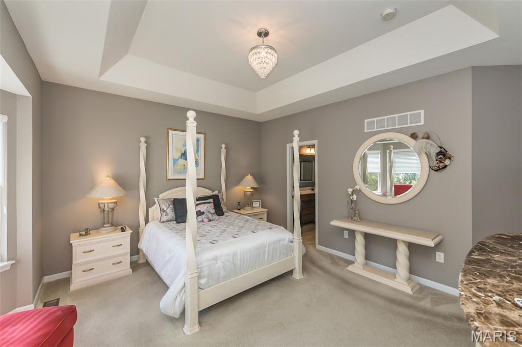 Mehlville, Missouri, 63128, United States, 3 Bedrooms Bedrooms, ,3 BathroomsBathrooms,Residential,For Sale,1966938