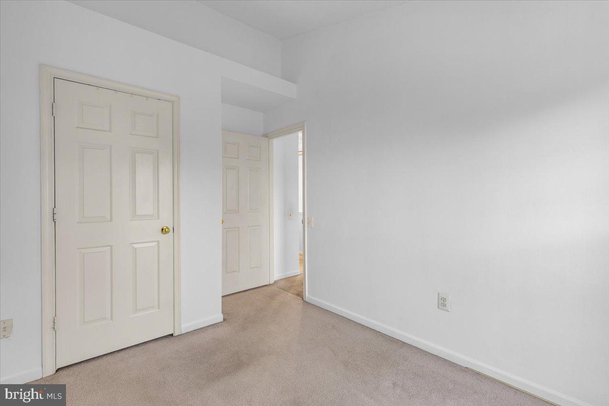 Alexandria, Virginia, 22306, United States, 3 Bedrooms Bedrooms, ,4 BathroomsBathrooms,Residential,For Sale,1984696