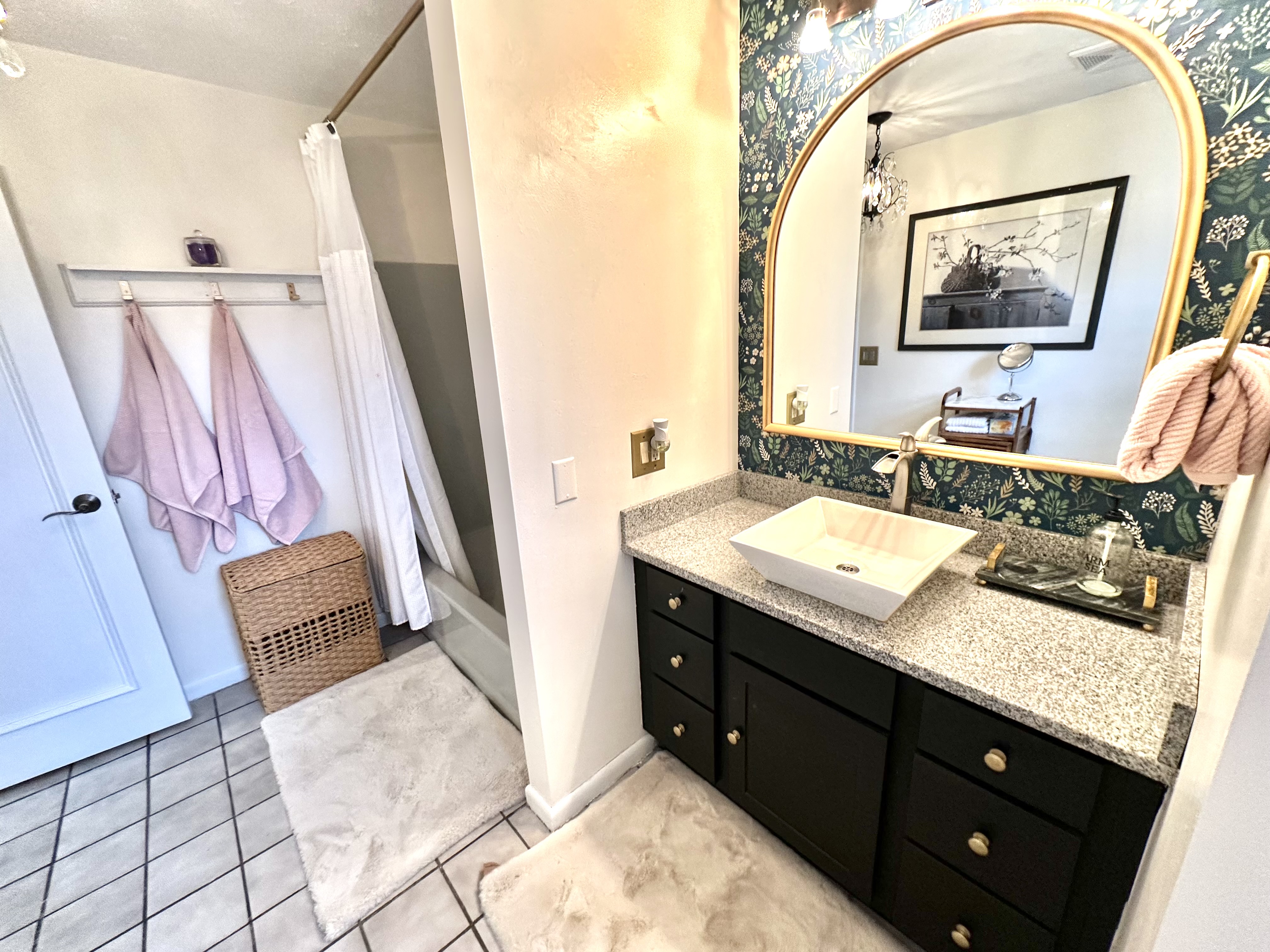 Narragansett, Rhode Island, 02882, United States, 4 Bedrooms Bedrooms, ,2 BathroomsBathrooms,Residential,For Sale,2049265