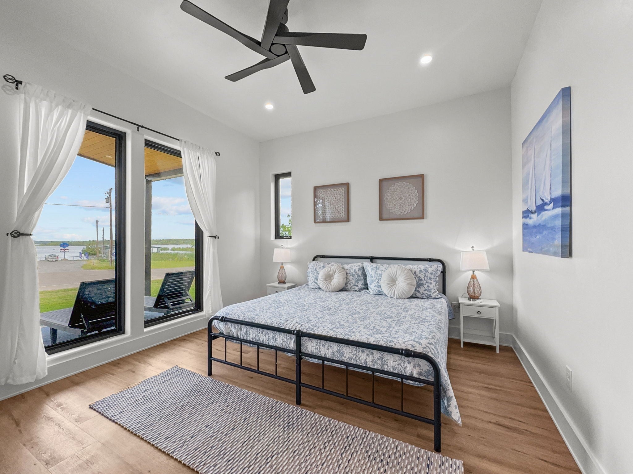 Graford, Texas, 76449, United States, 3 Bedrooms Bedrooms, ,2 BathroomsBathrooms,Residential,For Sale,1980181