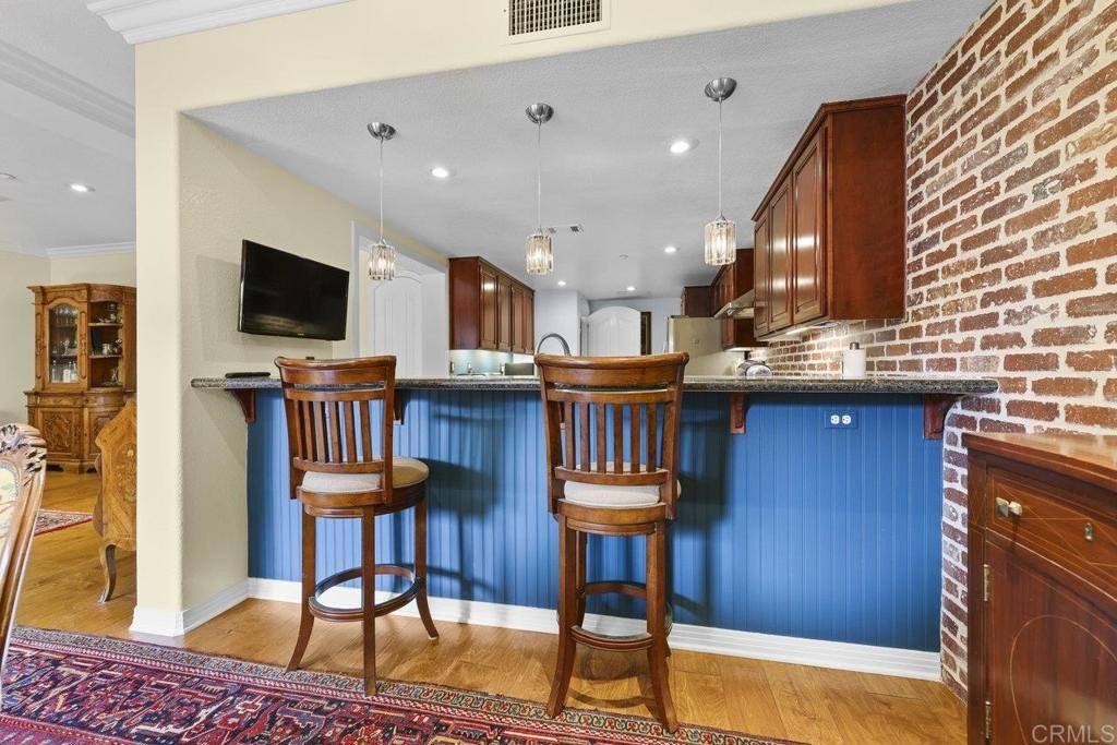 San Diego, California, 92101, United States, 2 Bedrooms Bedrooms, ,3 BathroomsBathrooms,Residential,For Sale,1856536