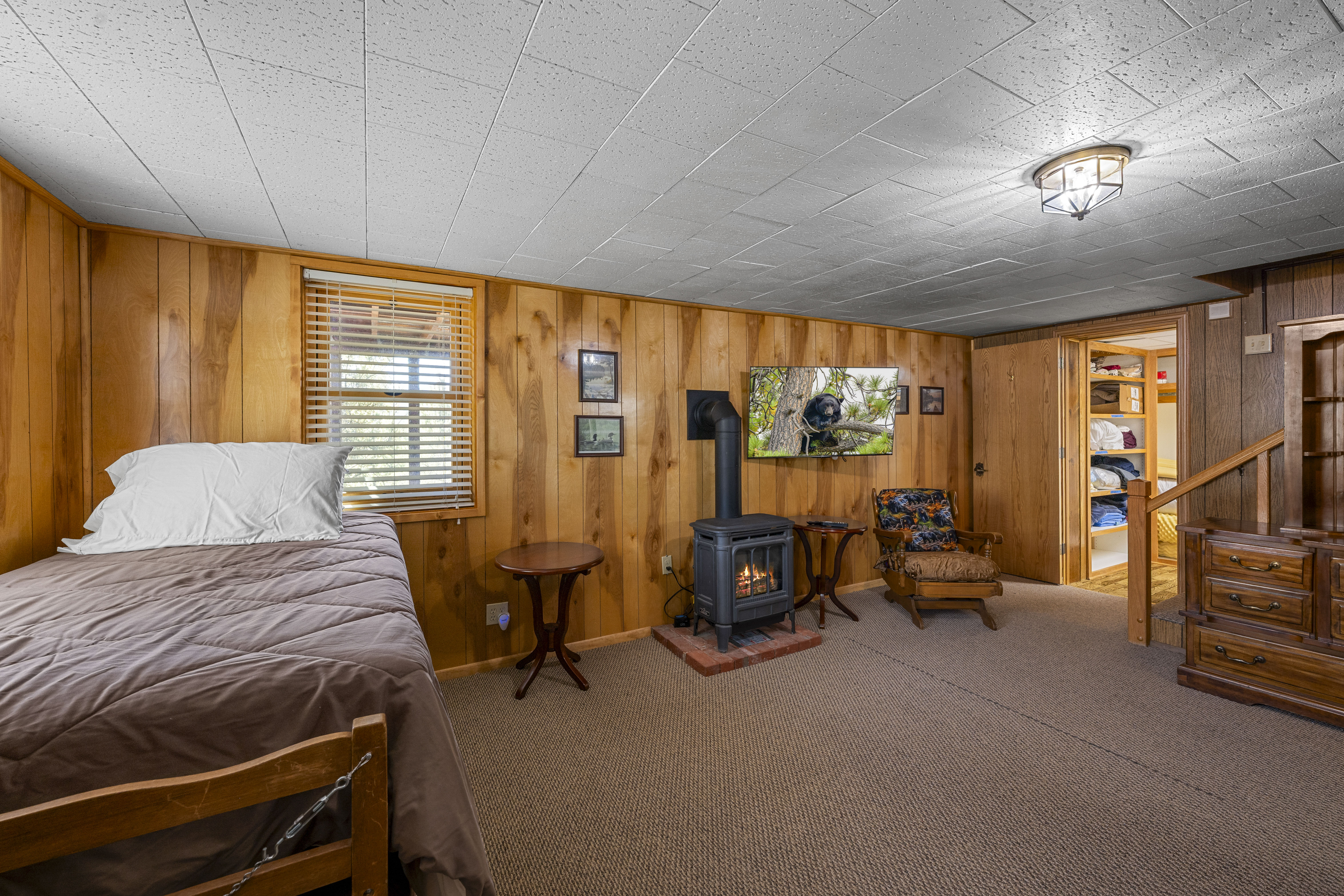  82 Lakeview Lane, Fawnskin, CA 92333 - 物件實景