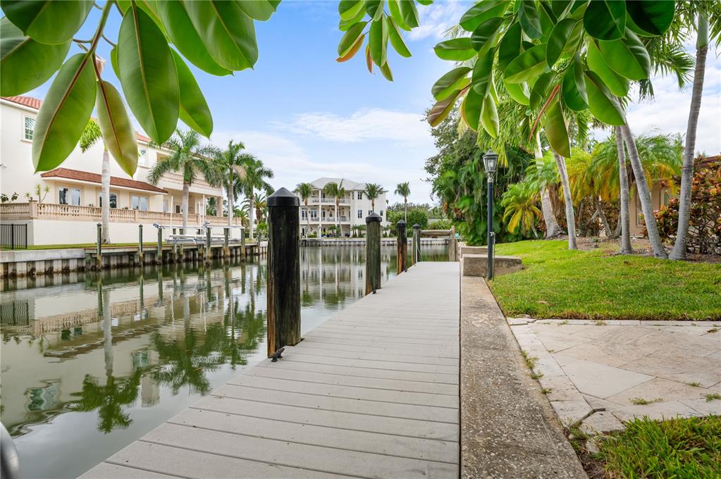 Sarasota, Florida, 34242, United States, 4 Bedrooms Bedrooms, ,3 BathroomsBathrooms,Residential,For Sale,1988026