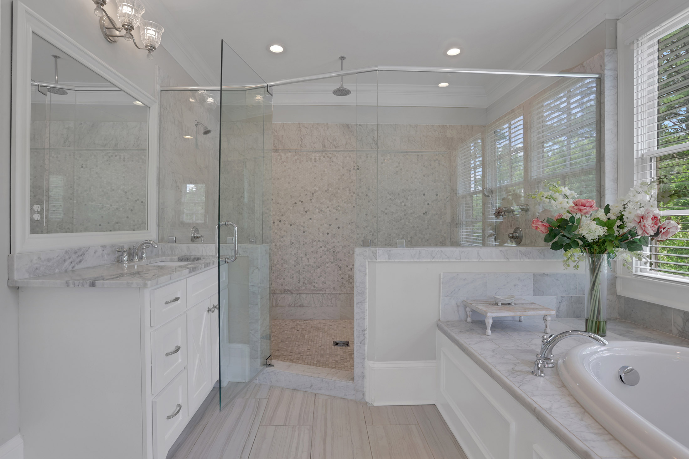  Sophisticated Brick Residence in Coveted Brookhaven Location - 物件實景