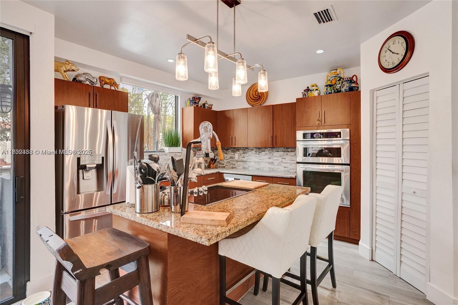 Aventura, Florida, 33180, United States, 4 Bedrooms Bedrooms, ,4 BathroomsBathrooms,Residential,For Sale,1826404