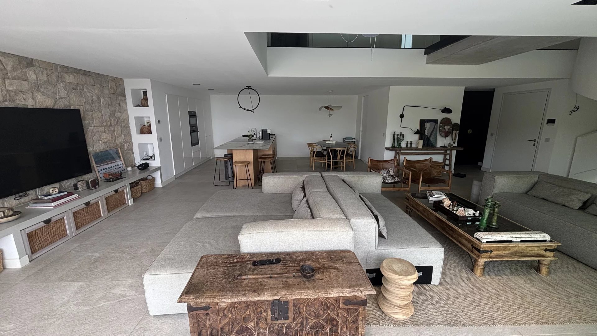 Saint-Paul-de-Vence, Provence-Alpes-Côte d’Azur, 06570, FR, 4 Bedrooms Bedrooms, ,Residential,For Sale,1754208